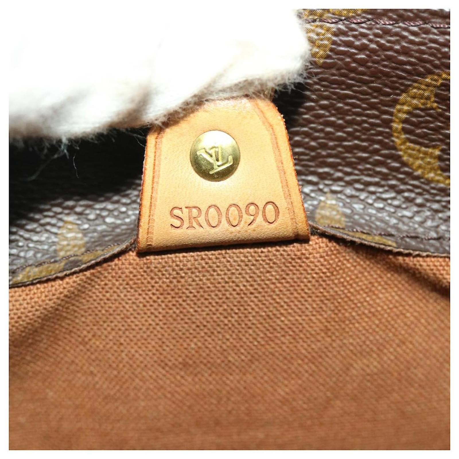 LOUIS VUITTON Monogram Luco Tote Bag M51155 LV Auth 45306 Cloth