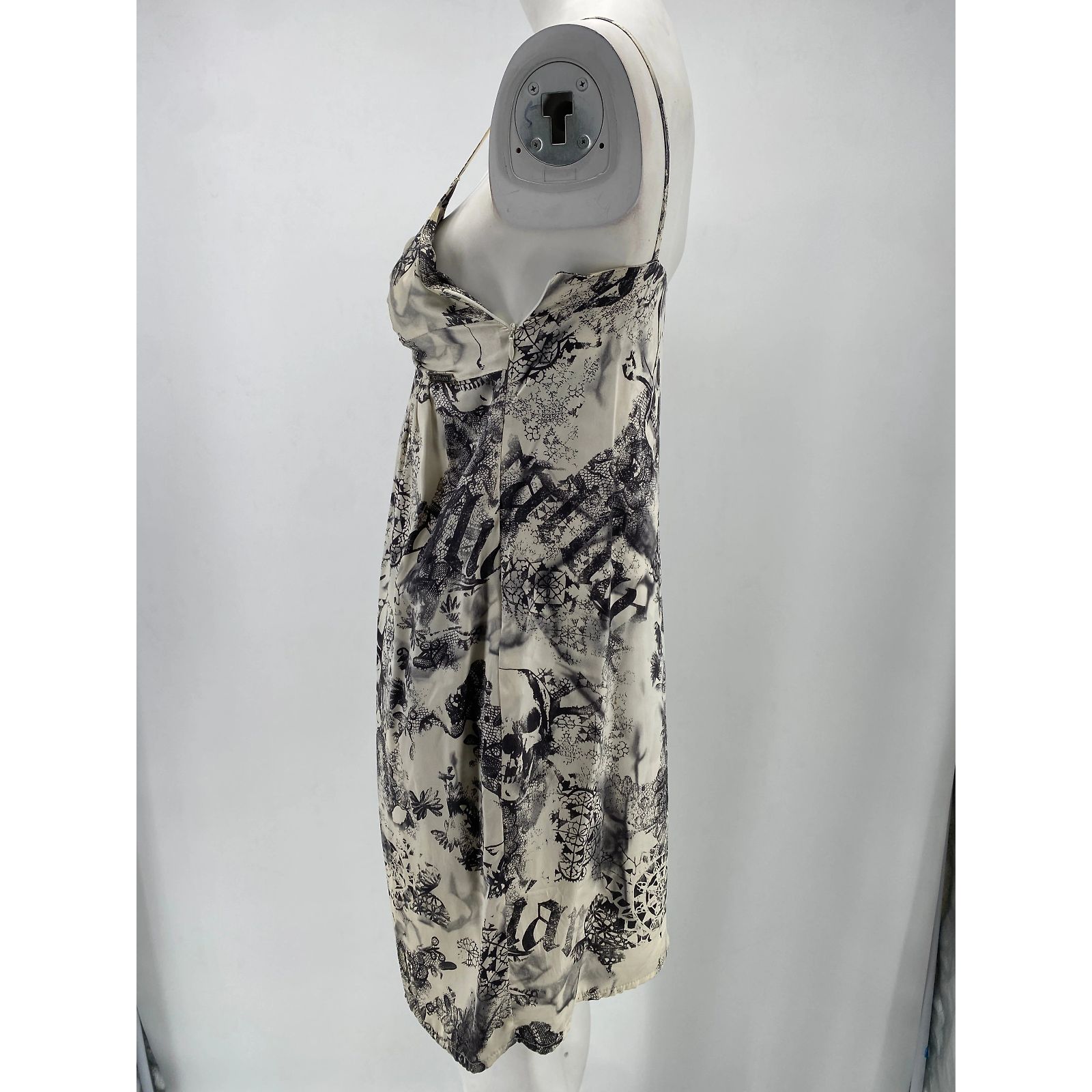 Haut John Galliano Soie Taille 38 FR (42 IT) - Gris, Arabesques, Sans Manches, Occasion Très Bon état