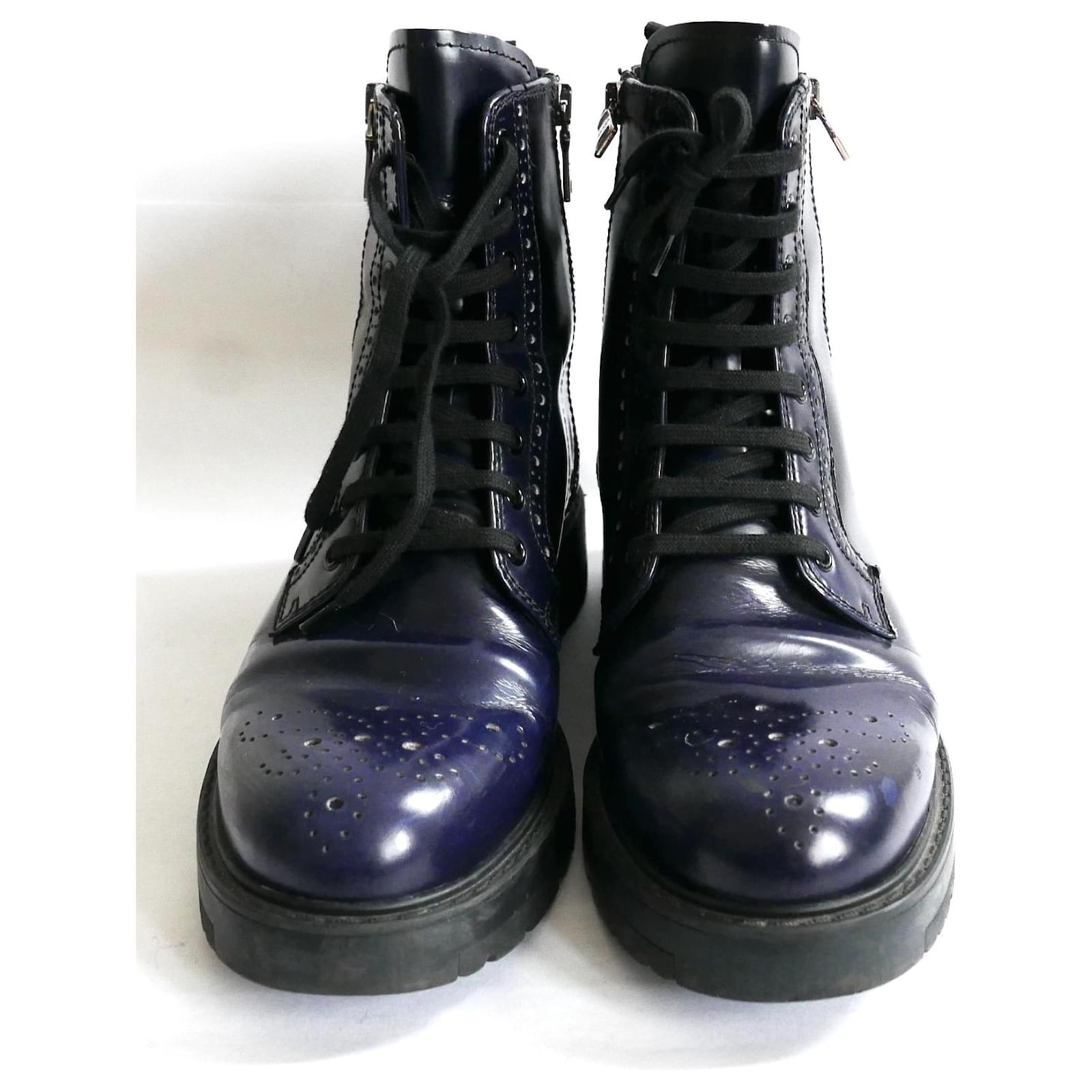 Prada Brogue Boots Navy blue Patent leather Joli Closet - Main Image
