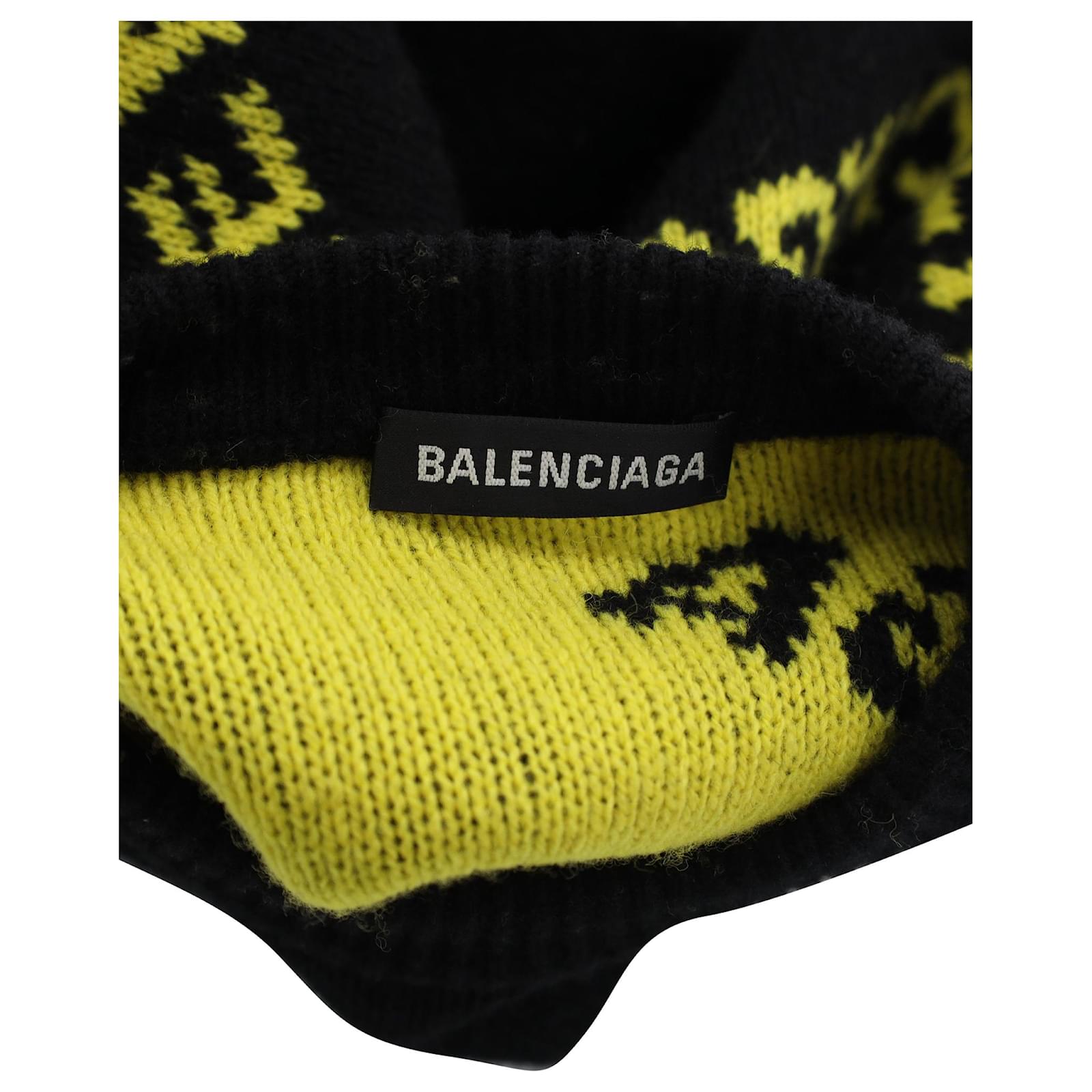 Balenciaga Crewneck All-Over Logo Pullover in Black Wool Balenciaga Crewneck All-Over Logo Pullover in Black Wool