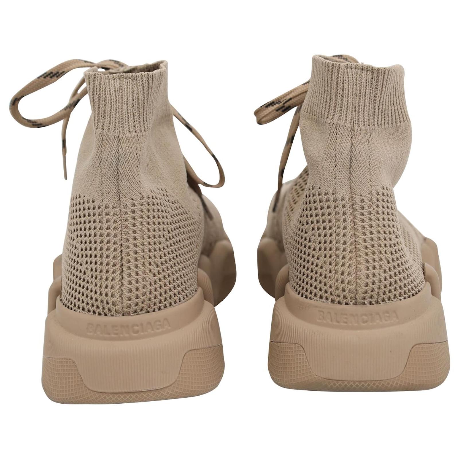 Women's Speed 2.0 Lace-up Sneaker in Beige