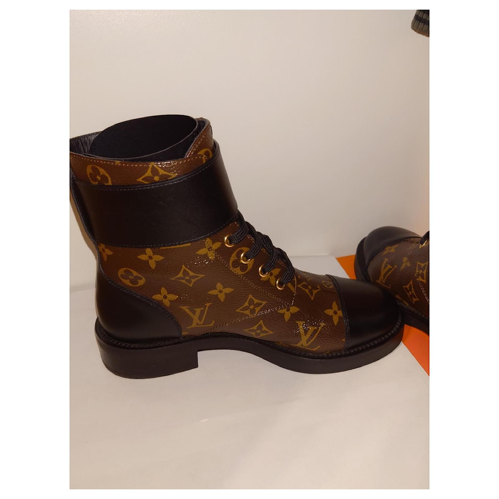 Louis Vuitton Wonderland Ranger Canvas Monogram Brown Ankle Boot Size 38 US  8 UK 5 AU 7 Black Leather Cloth ref.903160 - Joli Closet