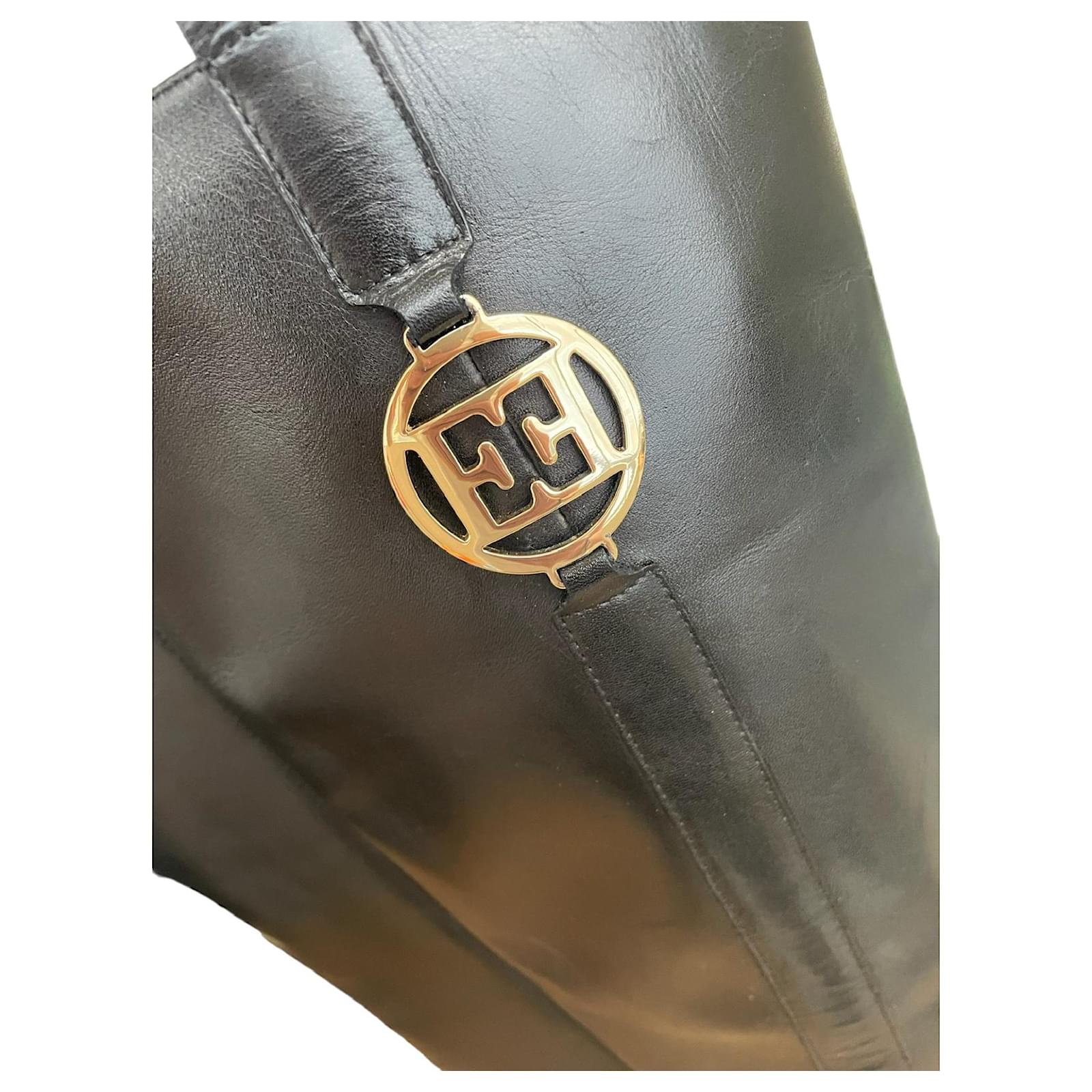Riding boots Escada sport 35 black leather gold buckle Gold hardware  ref.903777 - Joli Closet