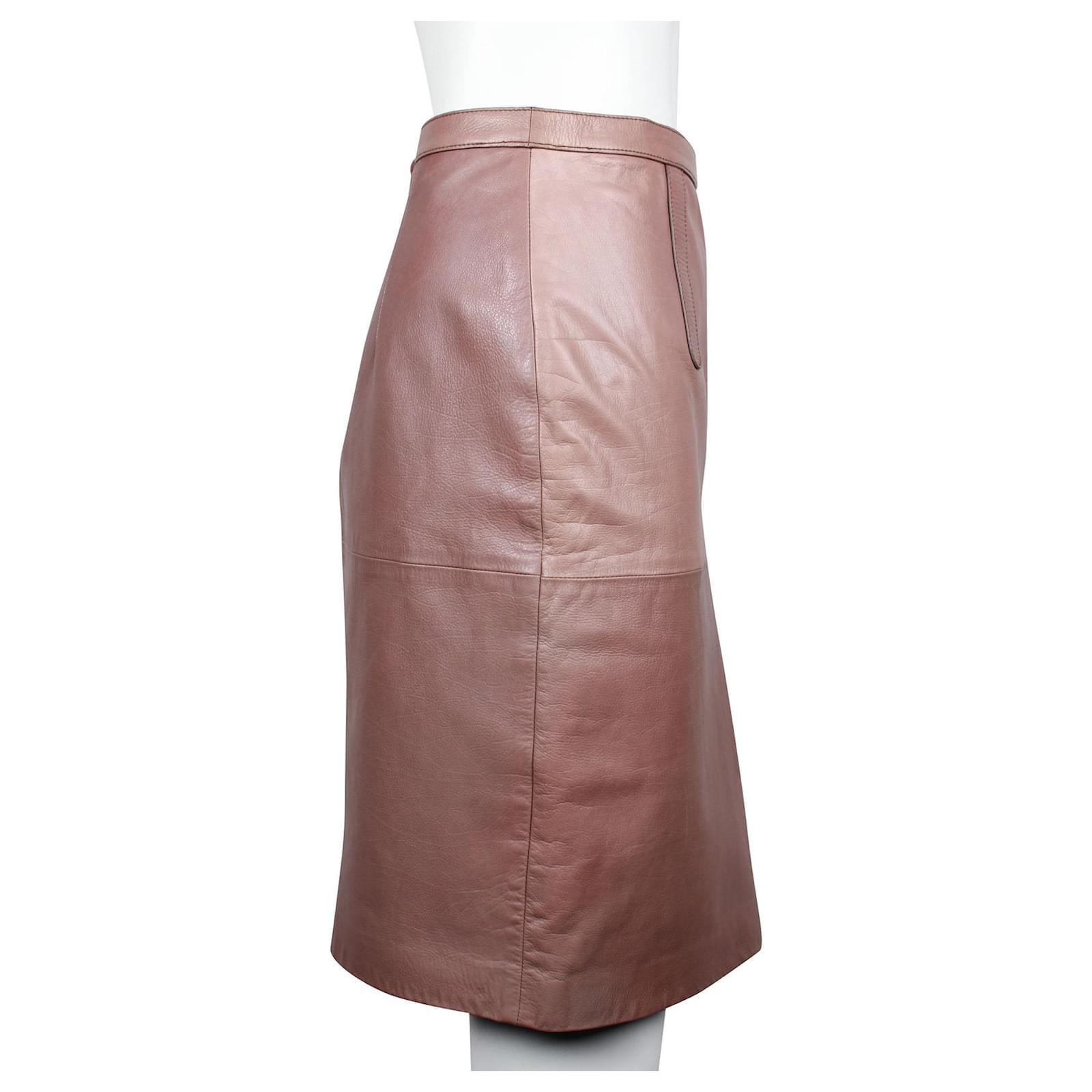 Oasis faux leather hotsell pencil skirt in burgundy