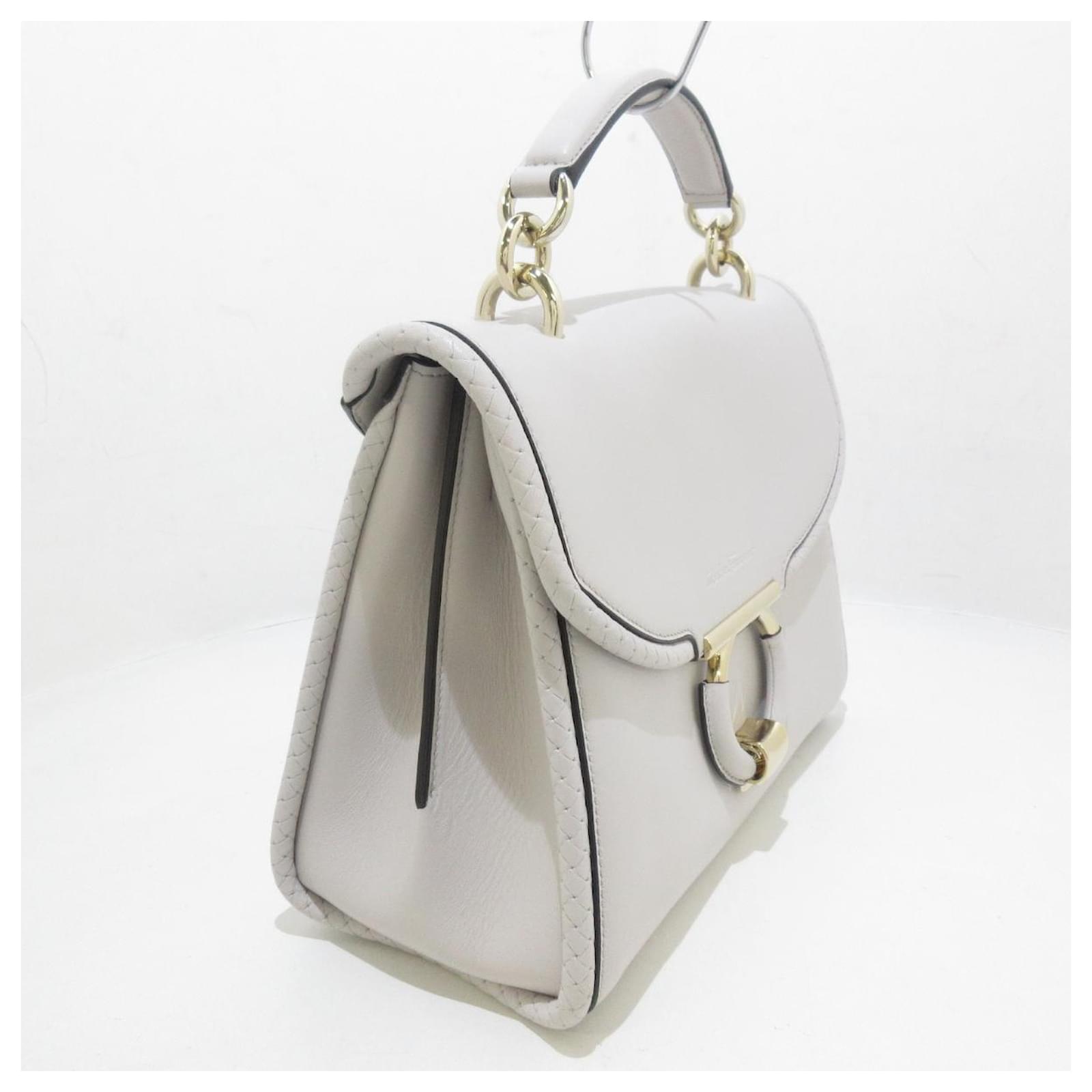 Salvatore Ferragamo Margot Beige Leather ref.905238 - Joli
