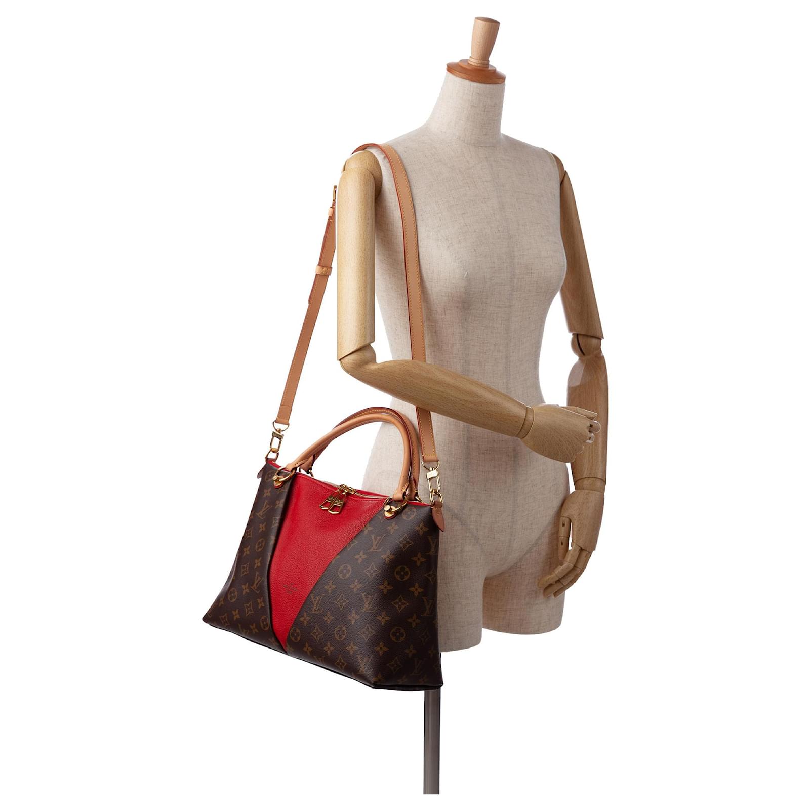 Louis vuitton v discount tote mm bordeaux