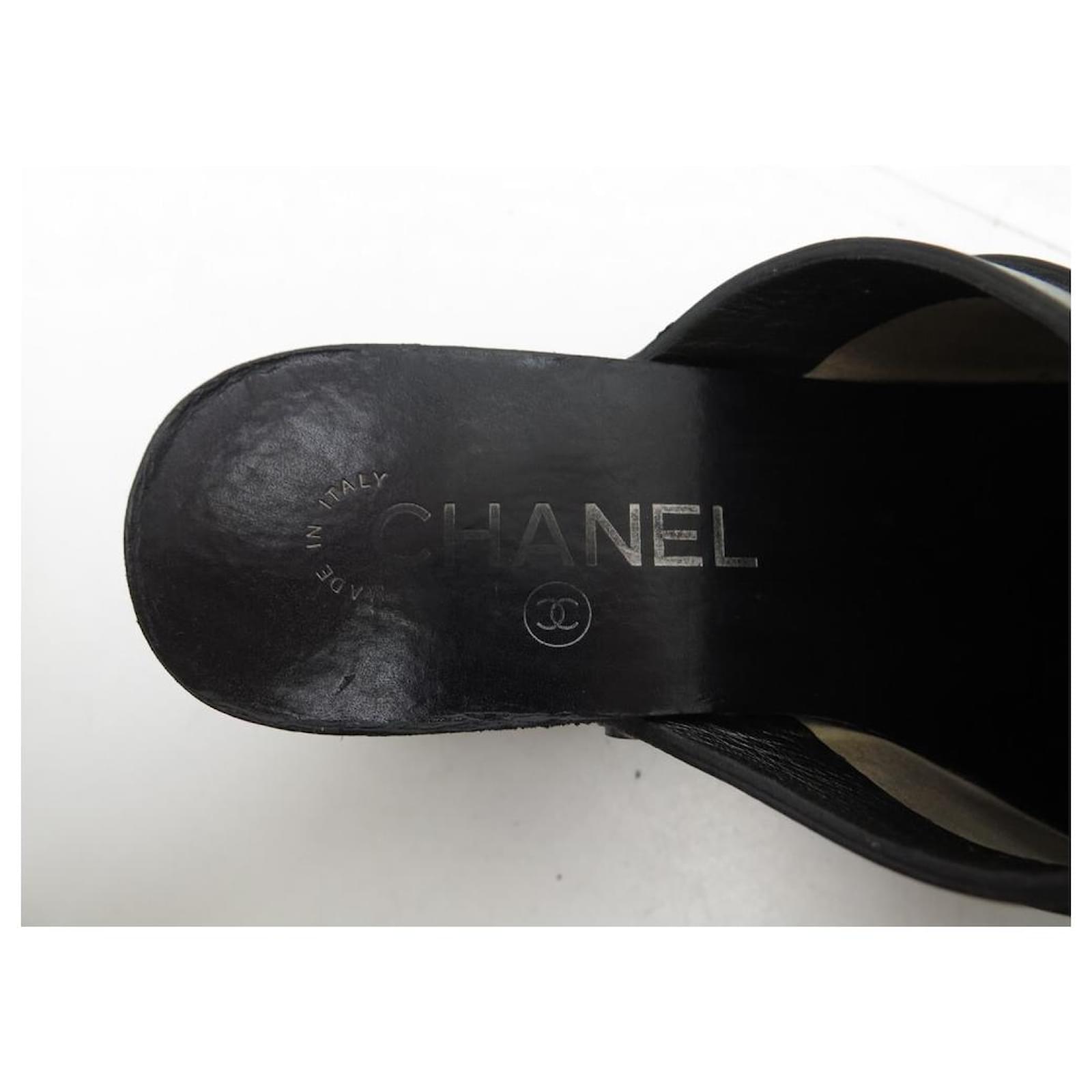 CHANEL SHOES STUDDED CLOGS CHARM LOGO CC LUCKY G30877 37 LEATHER
