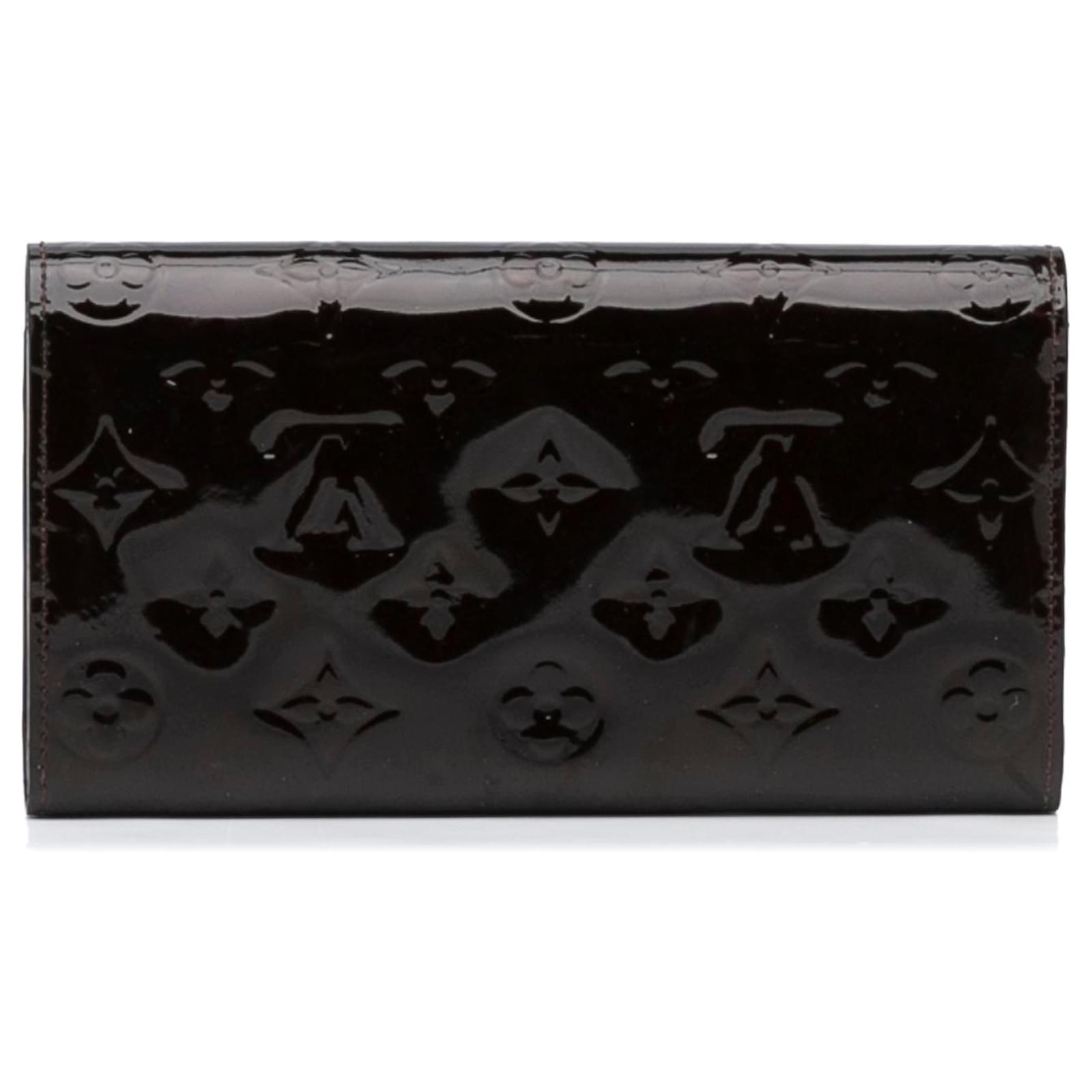 Louis Vuitton Monogram Vernis Sarah Wallet - FINAL SALE (SHF-17220