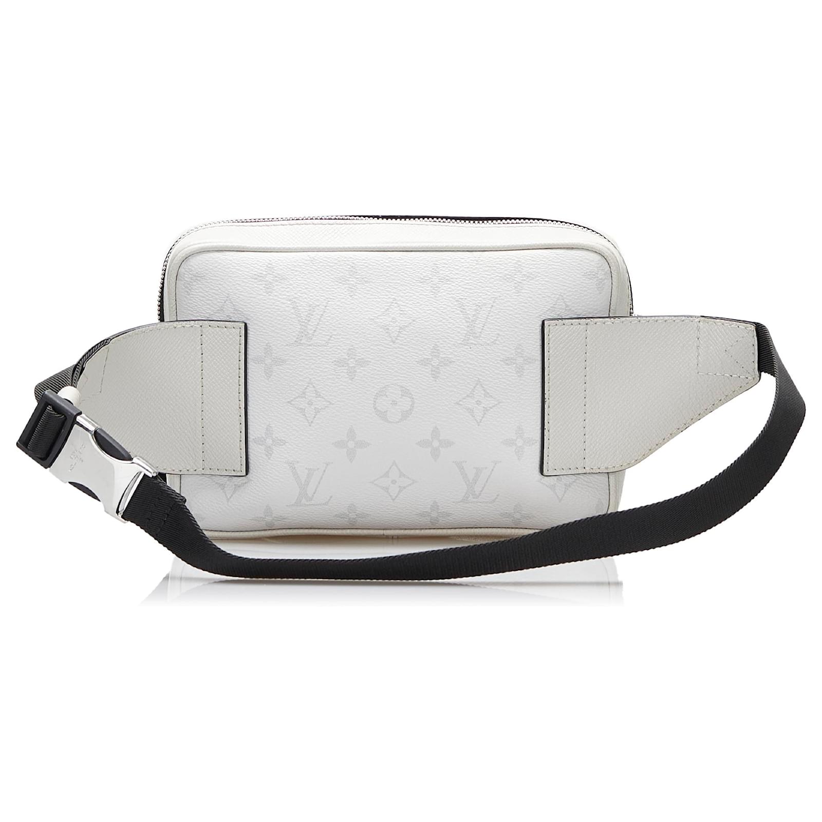Louis Vuitton White Monogram Taigarama Outdoor Bumbag Leather Cloth  ref.917546 - Joli Closet
