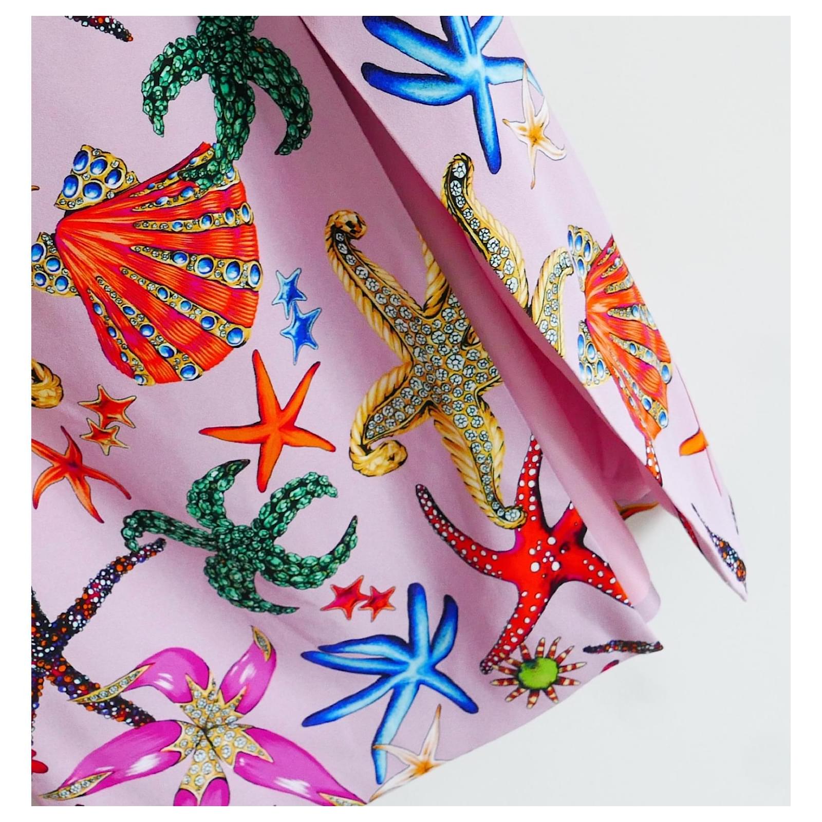 【関税＆送料込み】Versace 'Versace Treasure' Dress Versace Treasure Silk Midi Shirt Dress | Pink | FARFETCH
