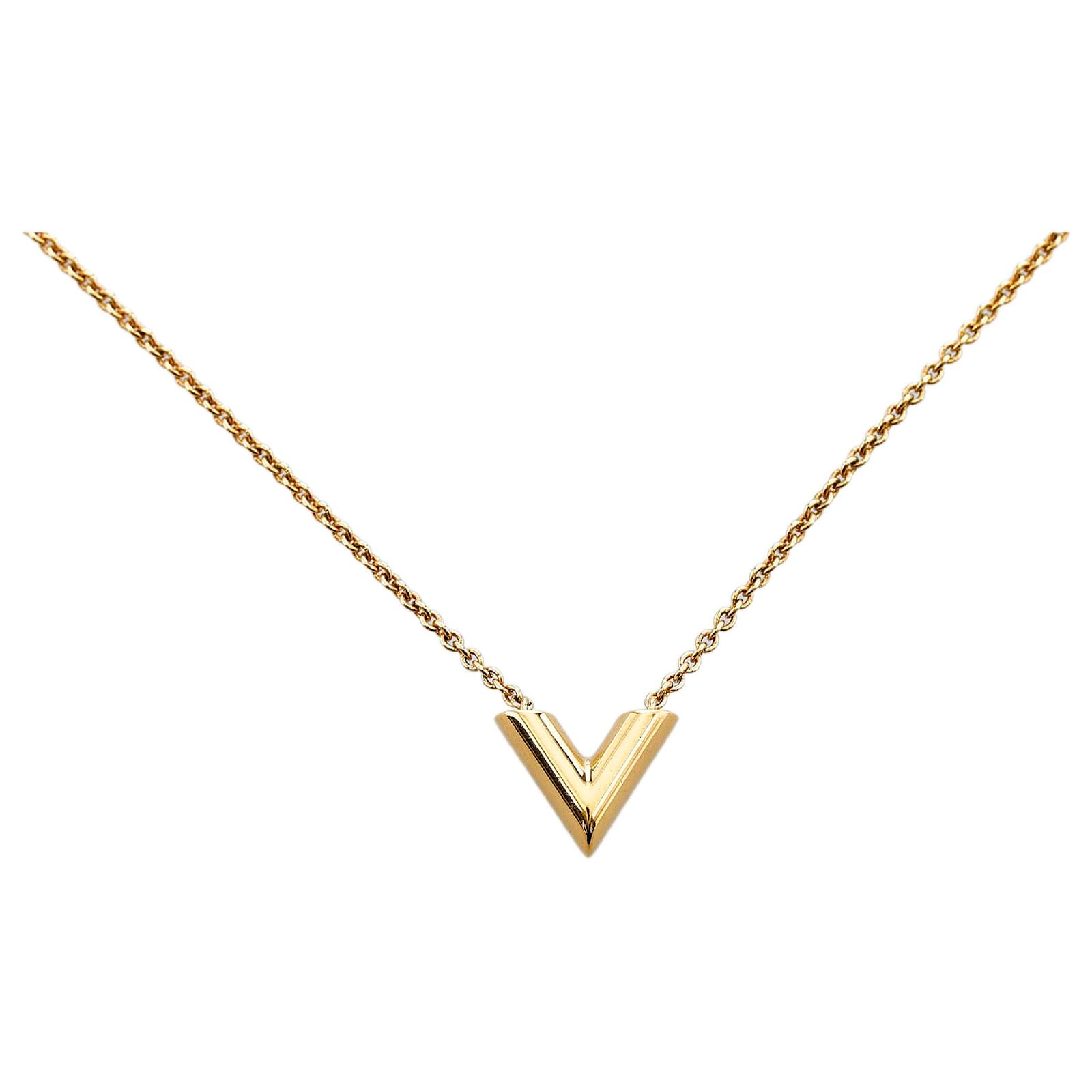 Louis Vuitton V necklace.  Necklace, Pendant necklace, Louis vuitton