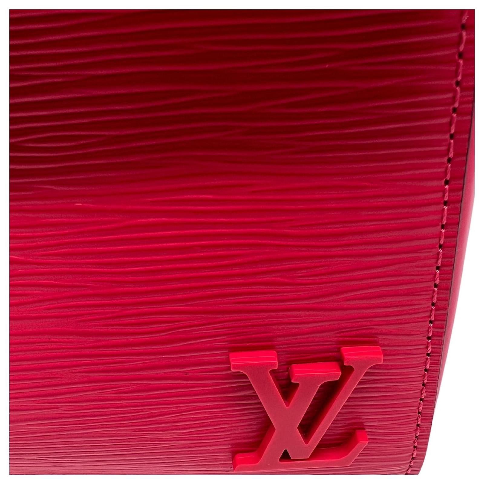 Louis Vuitton Cluny BB Epi leather pink ref.920124 - Joli Closet