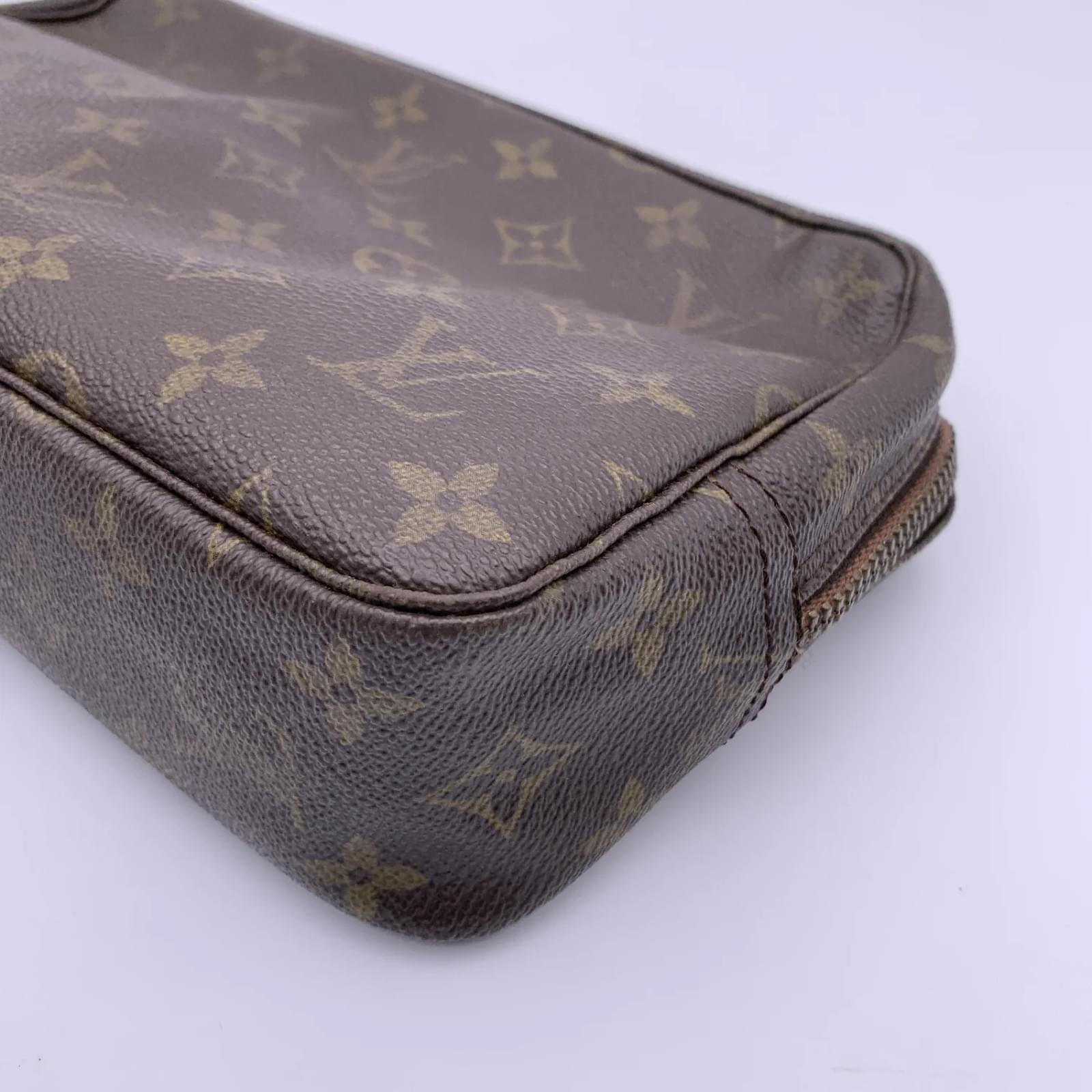 Louis Vuitton, Bags, Louis Vuitton Trousse 23 Pouch Clutch Crossbody With  Leather Strap And D