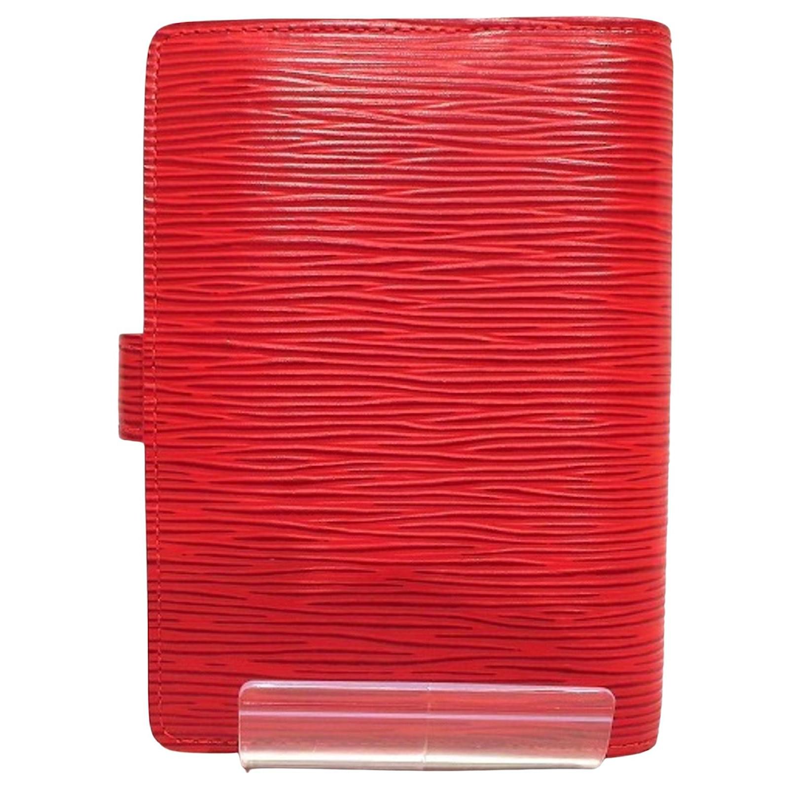 Louis Vuitton Agenda Red Epi PM – Just Gorgeous Studio