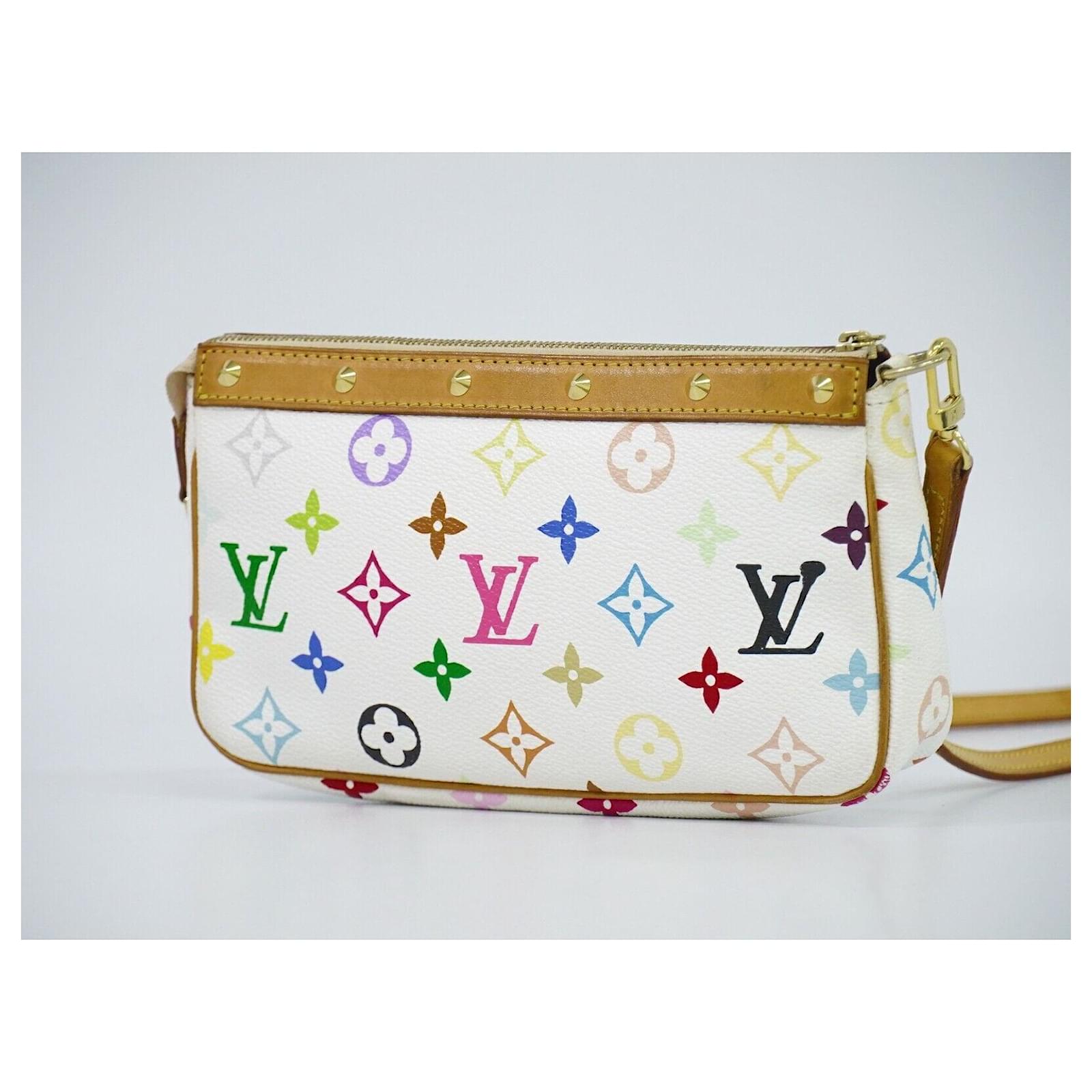 Louis Vuitton Pochette Accessoire Multiple colors Cloth ref.923683 - Joli  Closet