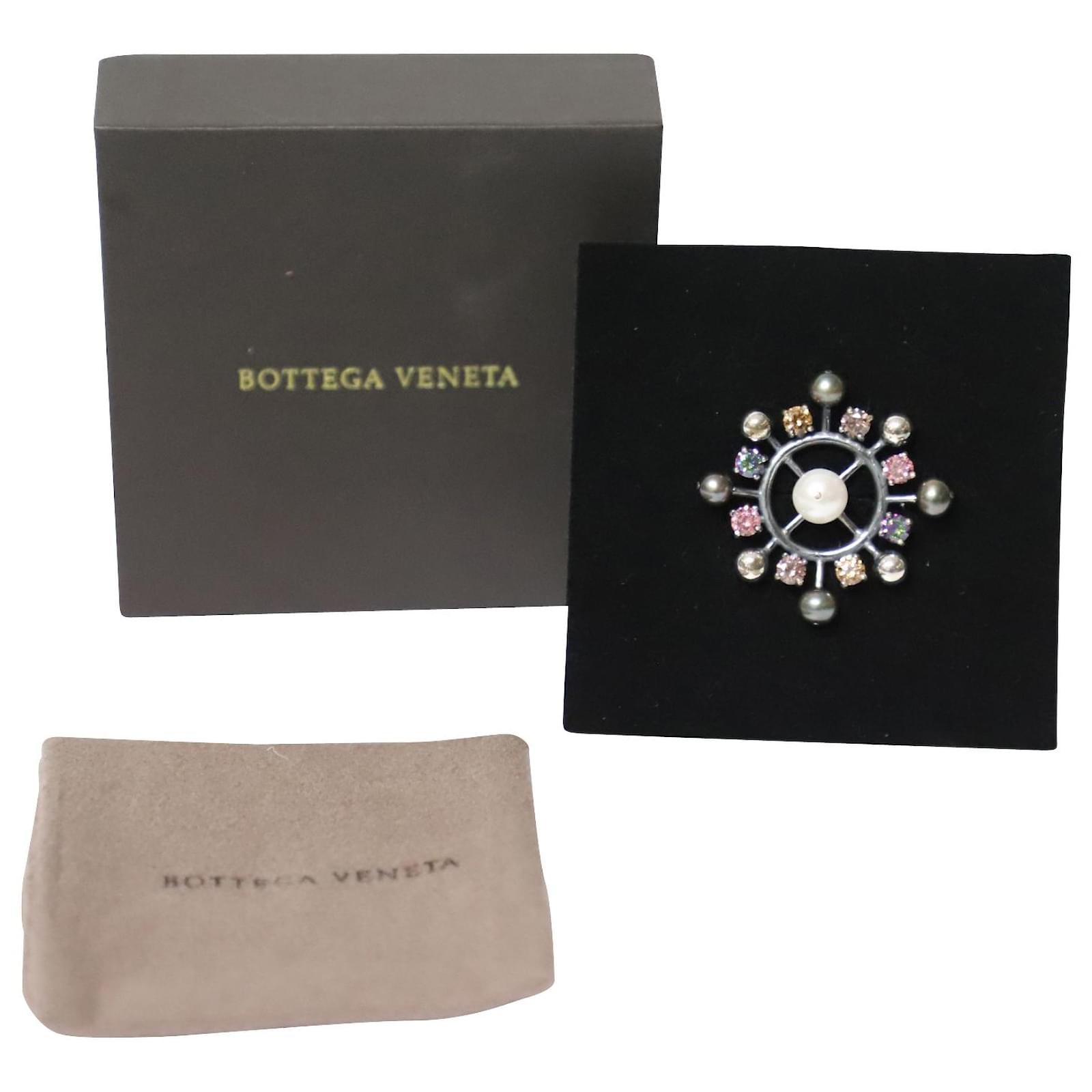 アクセサリーその他 BOTTEGA VENETA Woman Jewel Silver 720038V5070 8117 BOTTEGA VENETA ボッテガヴェネタ リング 731896 V5070