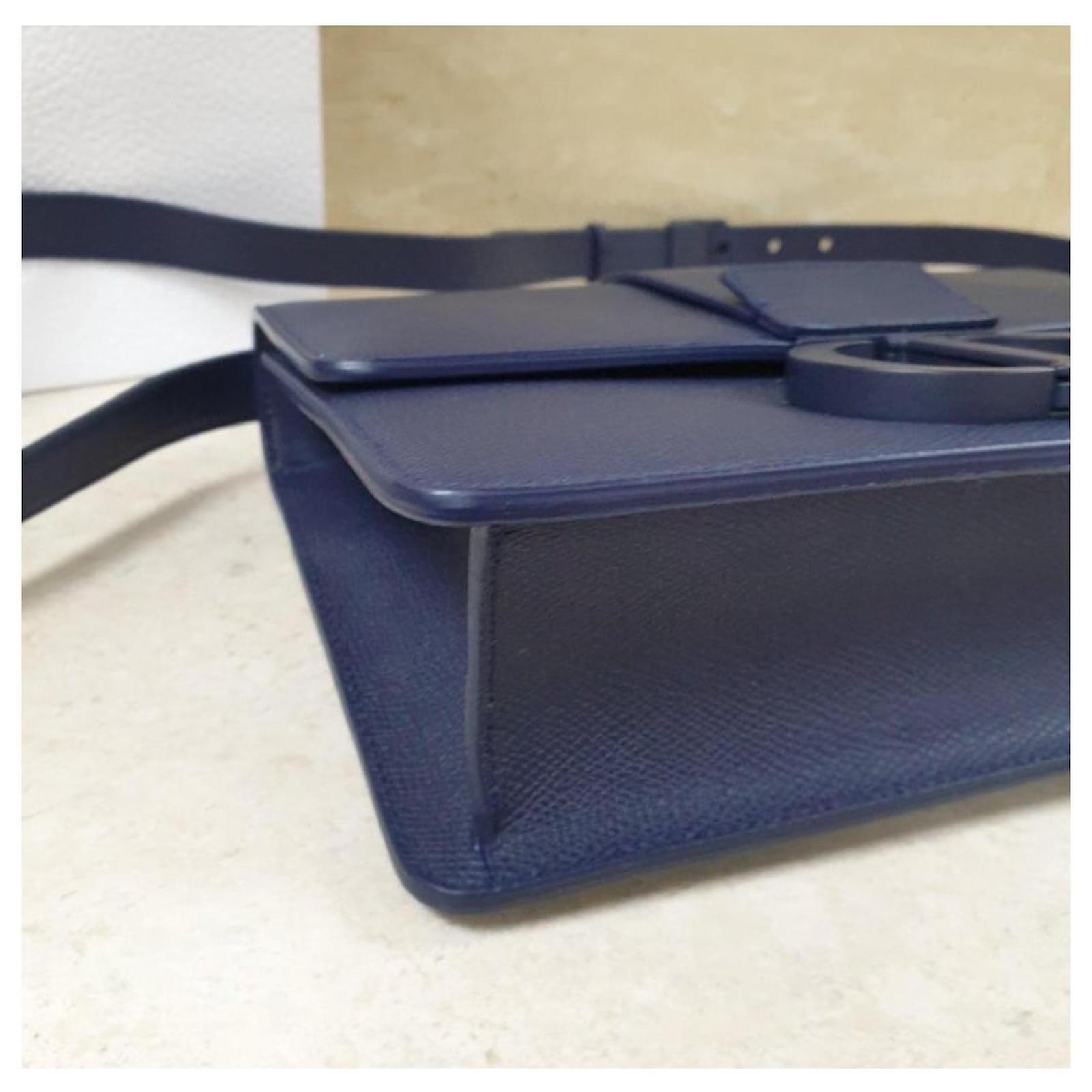 Chanel DIOR 30 Montaigne Bag Blue Leather ref.927651 - Joli Closet