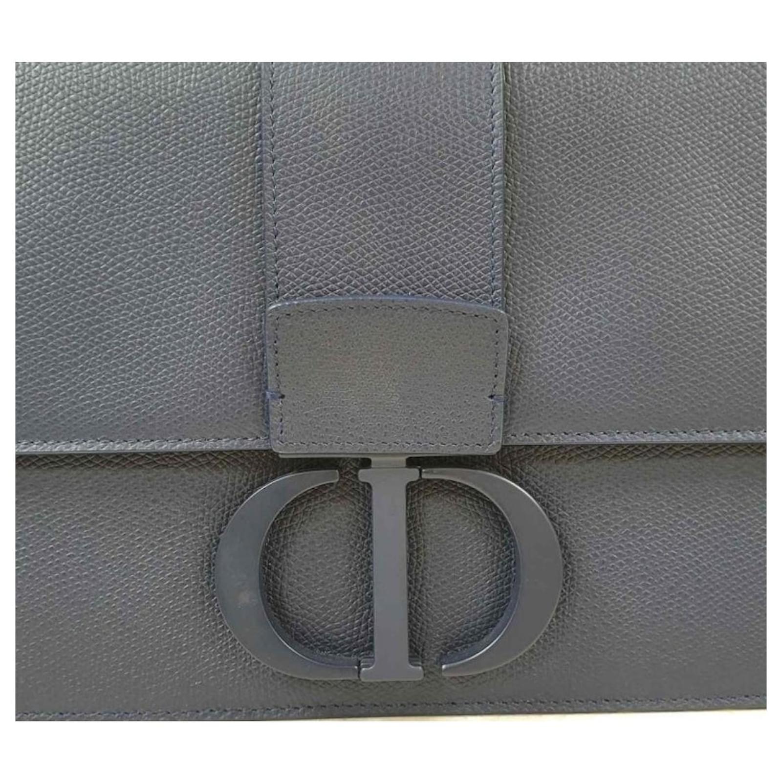 Chanel DIOR 30 Montaigne Bag Blue Leather ref.927651 - Joli Closet