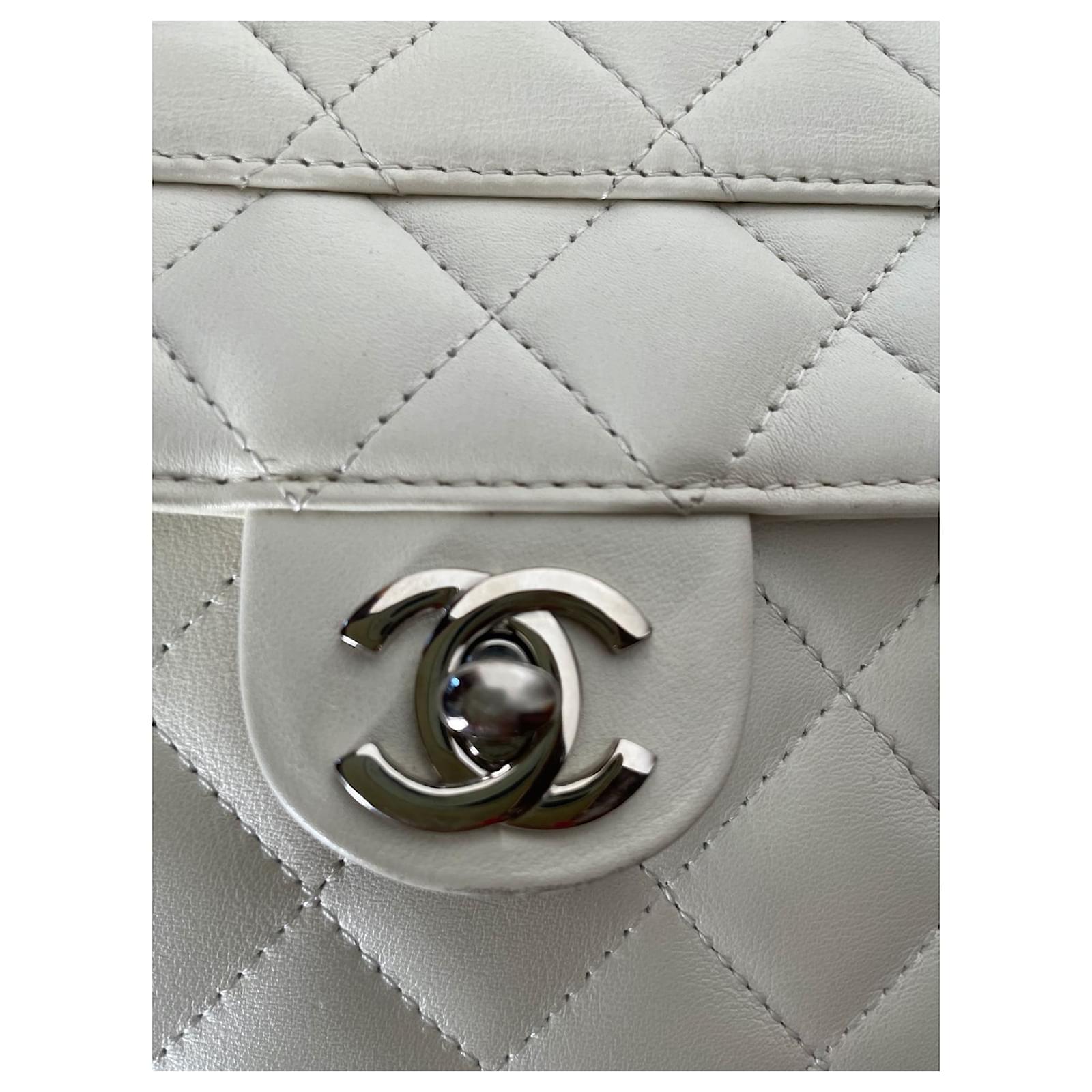 Chanel Camera Cambon White Leather ref.927892 - Joli Closet