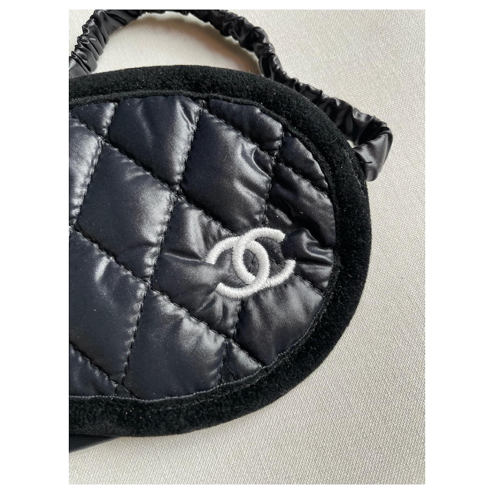 Chanel VIP gifts Black Nylon ref.927900 - Joli Closet