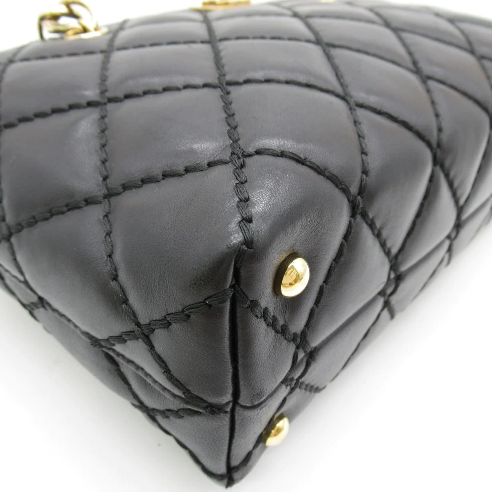 Chanel CC Wild Stitch Shoulder Bag Black Leather ref.928213 - Joli