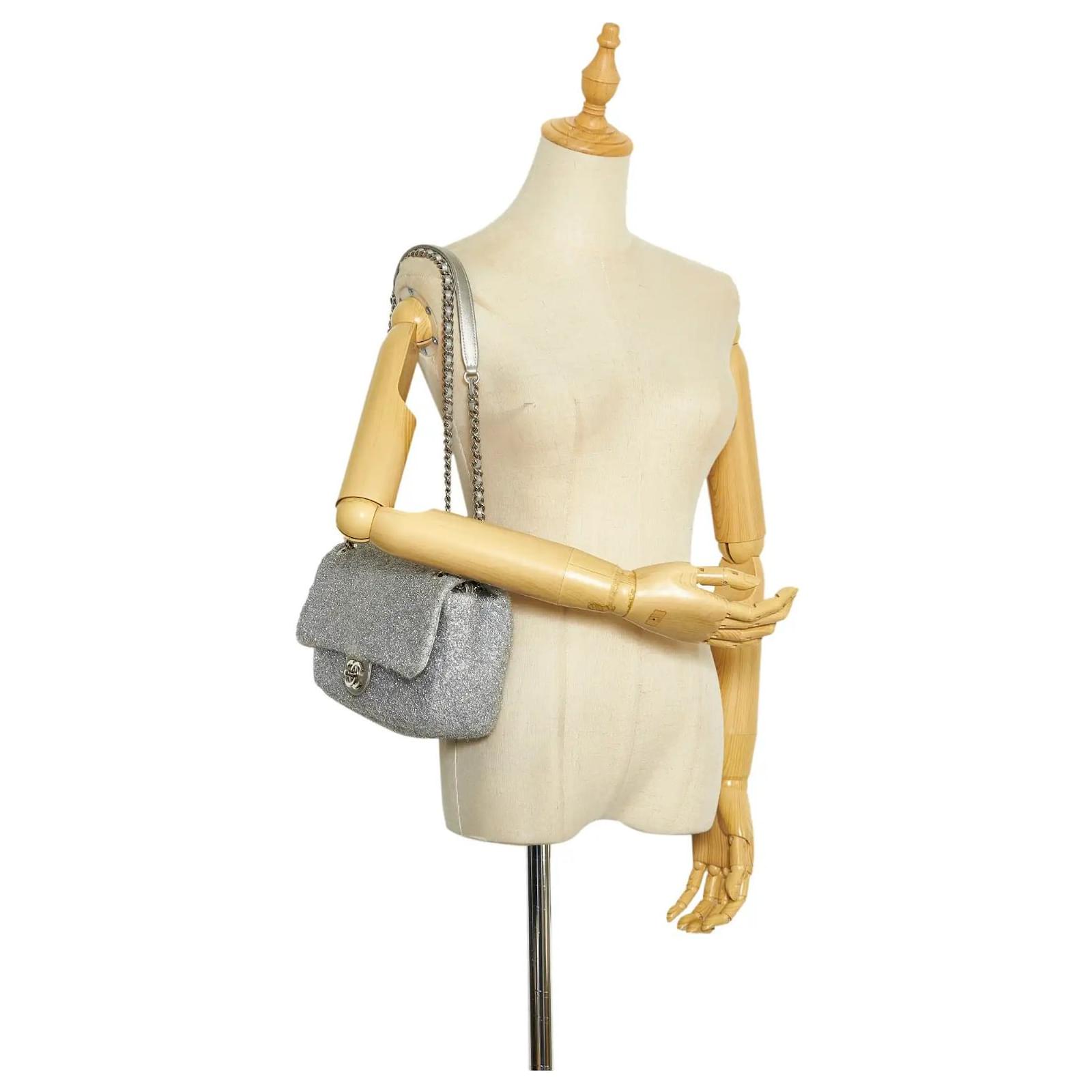 CHANEL★Chanel Ground Control Pluto Glitter Single Flap Bag Chanel Ground Control Pluto Glitter Single Flap Bag Grey