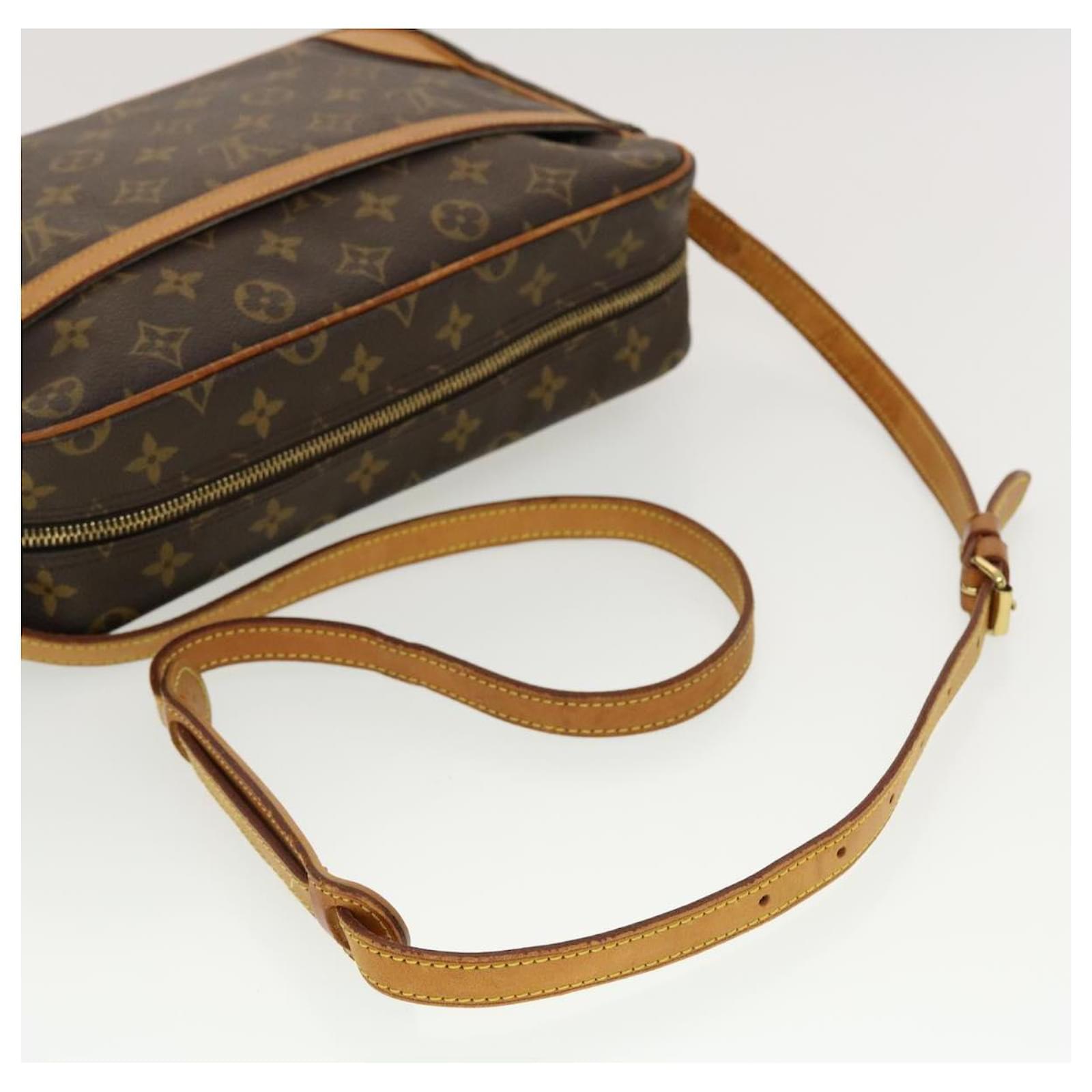 Auth LOUIS VUITTON Trocadero 30 M51272 Monogram MB1919 Shoulder