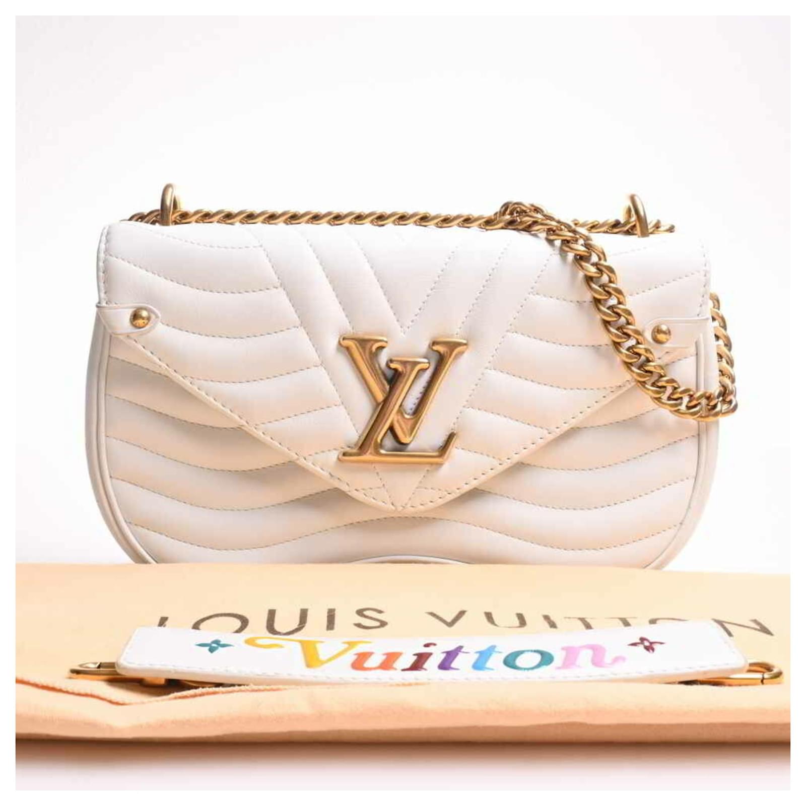 Louis Vuitton Vintage - New Wave Chain Bag MM - White - Leather