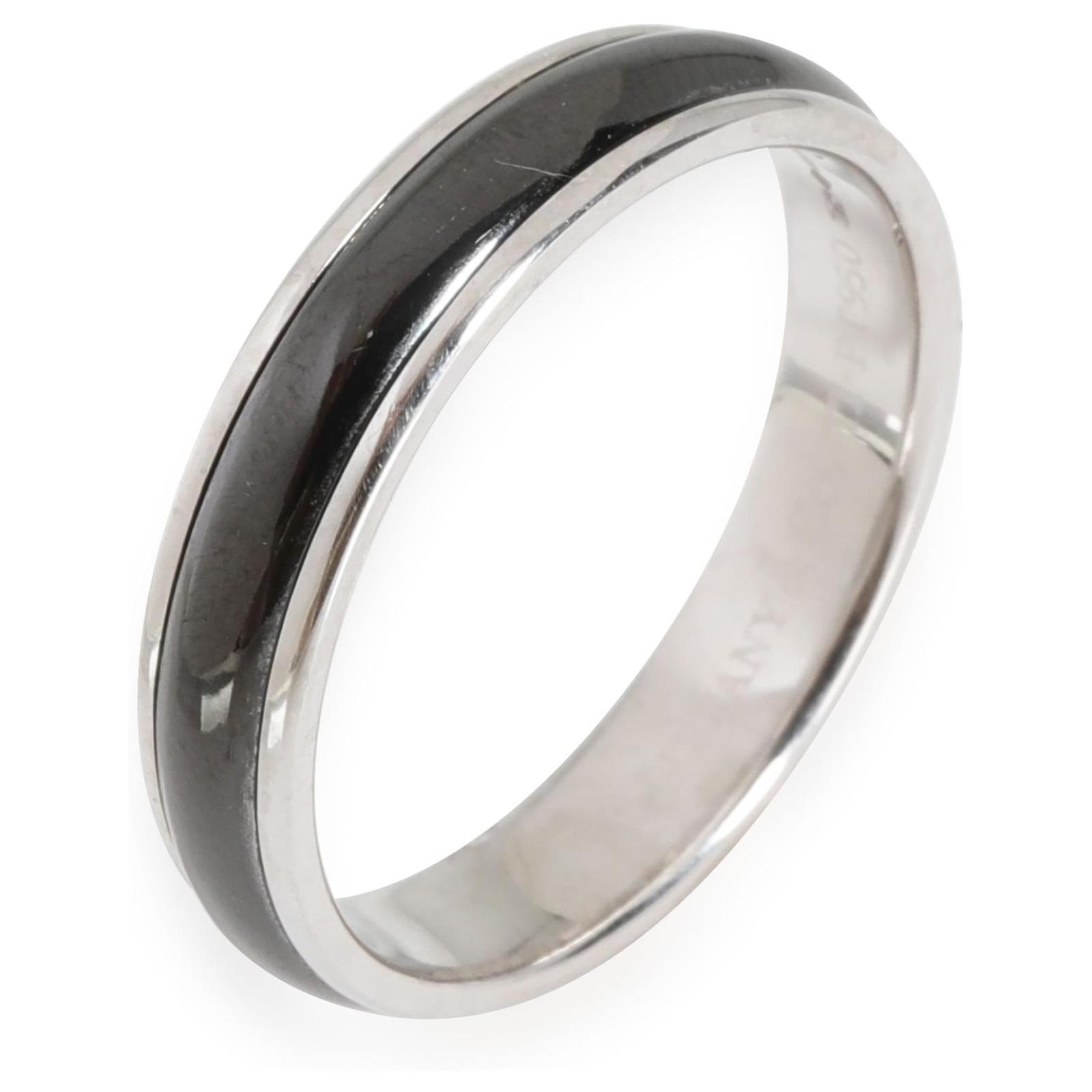 TIFFANY & CO. Black Titanium Wedding Band in 950 platinum Silvery ...