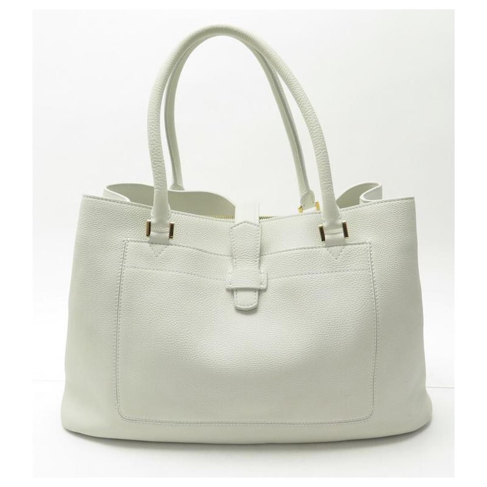 sac a main loro piana bellevue odessa en cuir taupe