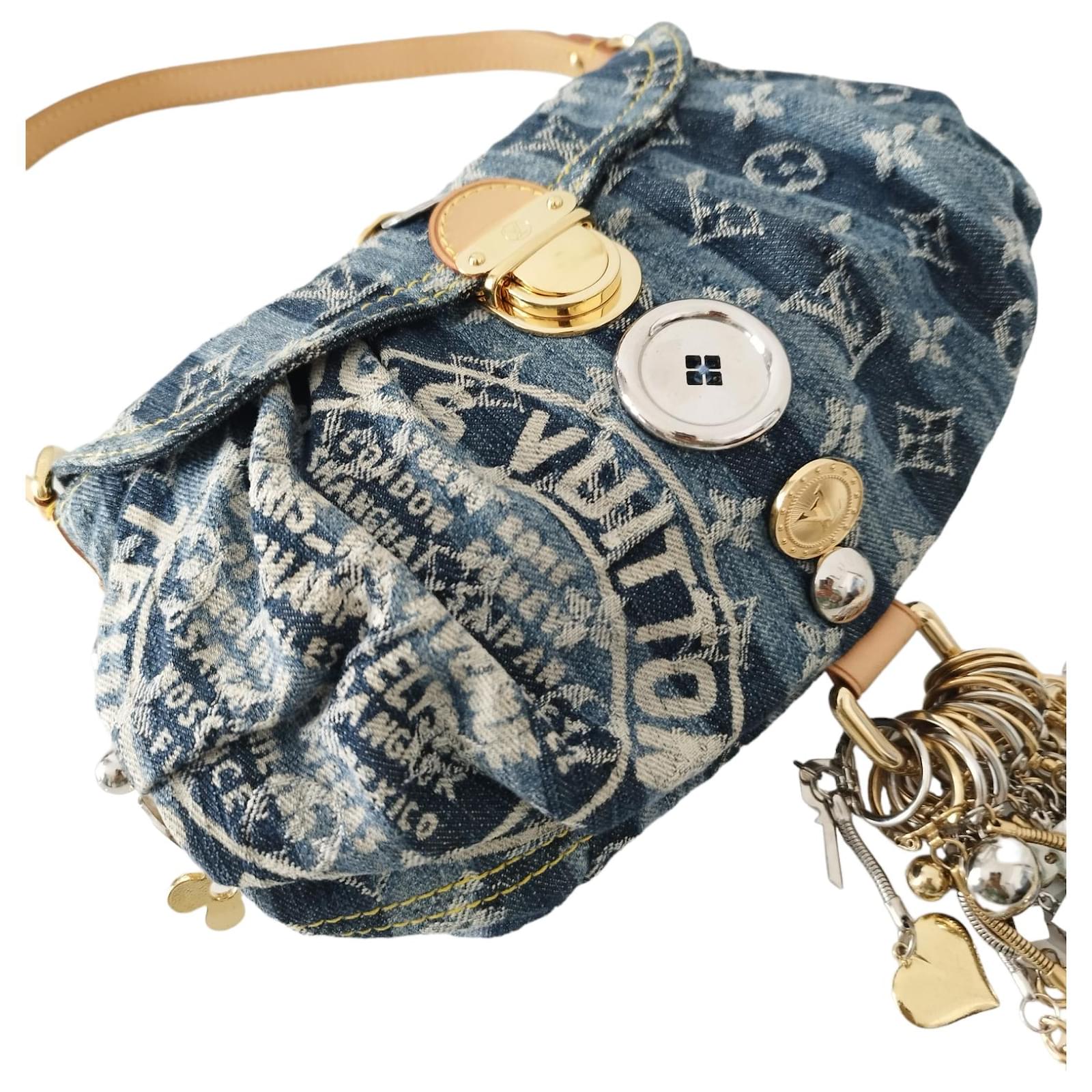 Louis Vuitton Pleaty bag in monogram denim canvas Blue Cloth ref.935563 -  Joli Closet