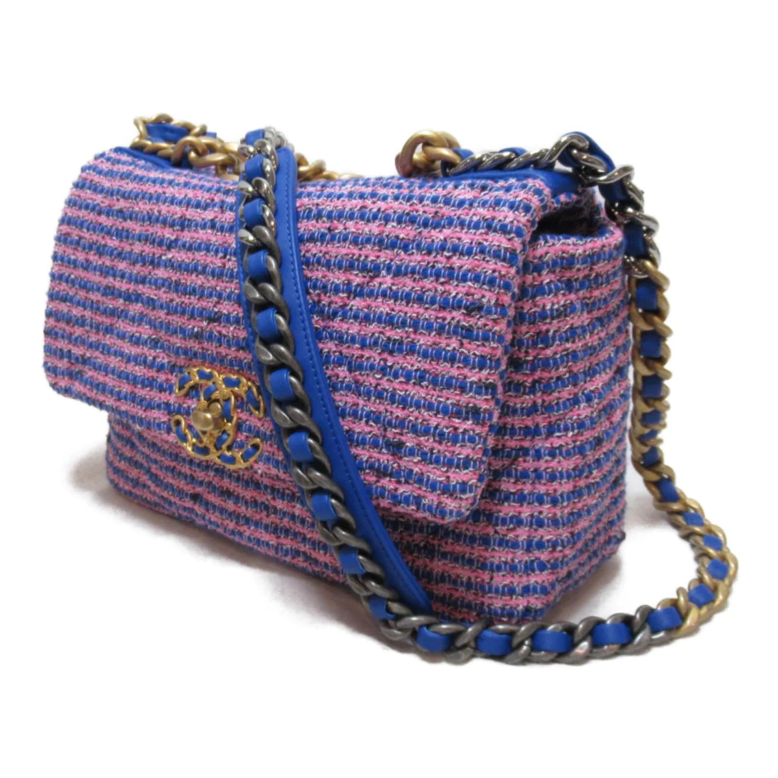 Chanel 2023 tweed 19 flap bag Multiple colors Cloth ref.935941 - Joli Closet