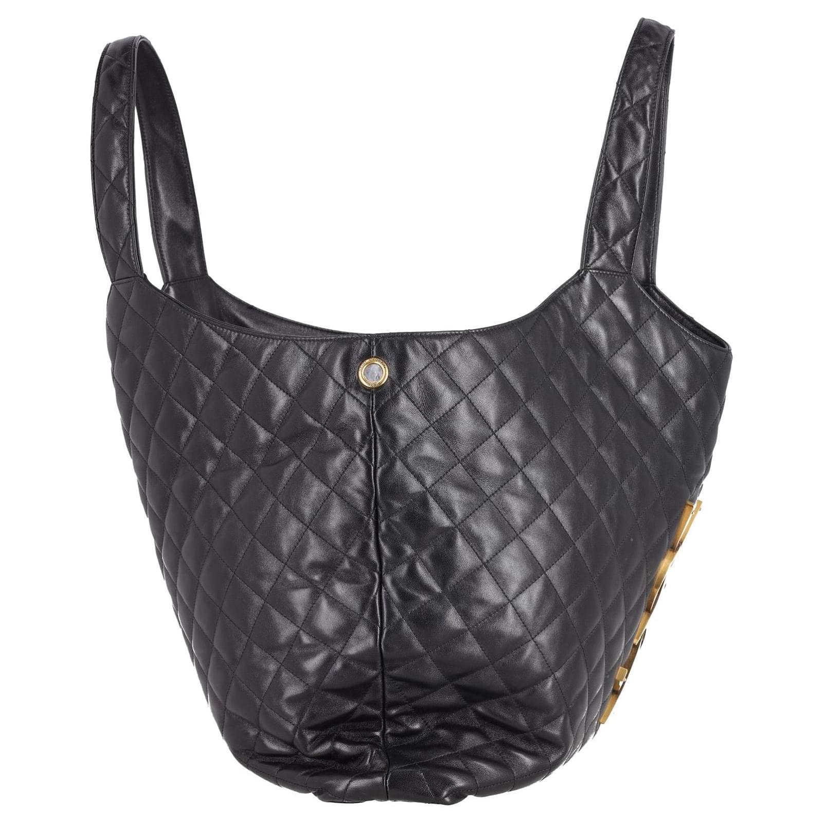 Saint Laurent Icare Maxi Shopping Tote Bag in Black Quilted Lambskin  Leather ref.936044 - Joli Closet