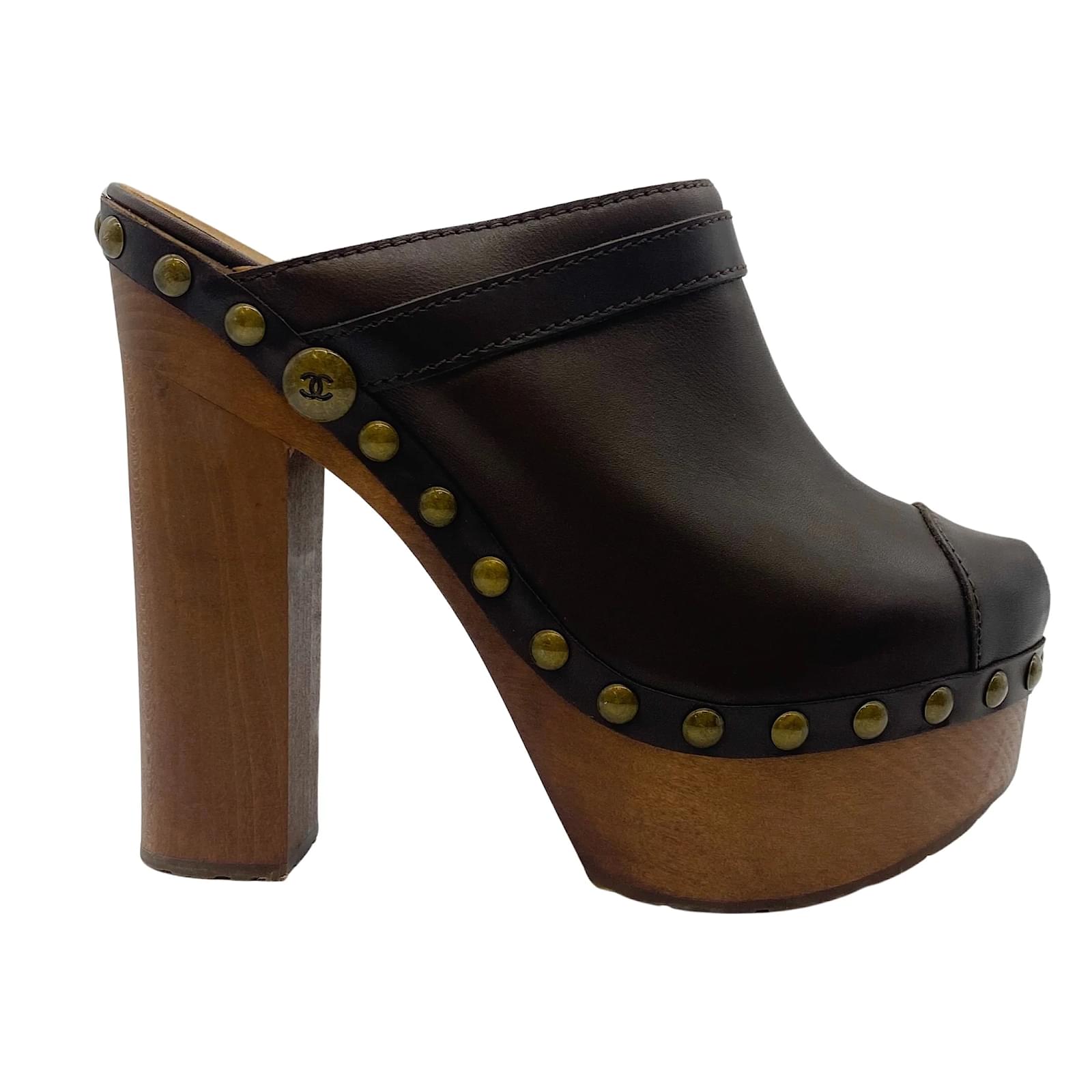 Chanel Brown Leather Platform Clogs ref.938423 - Joli Closet