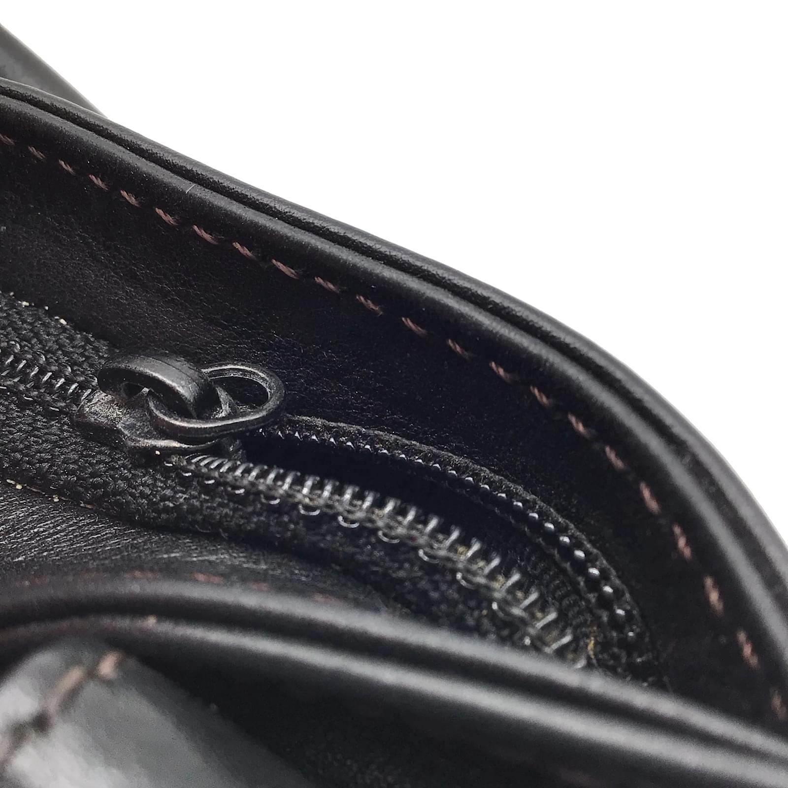 Chanel Vintage Black Leather Belt Bag ref.939053 - Joli Closet