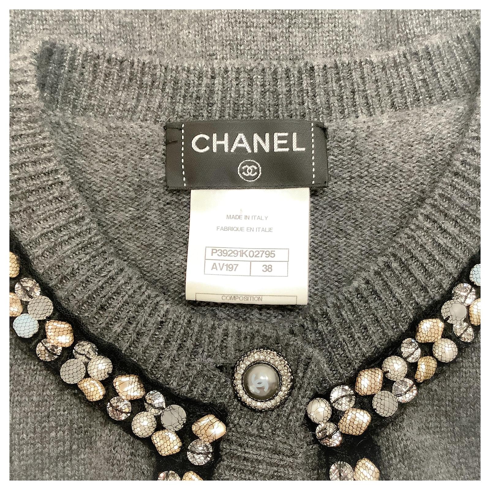 Knitwear Chanel Chanel Pearl / Bead Trim Cashmere Cardigan Grey Sweater