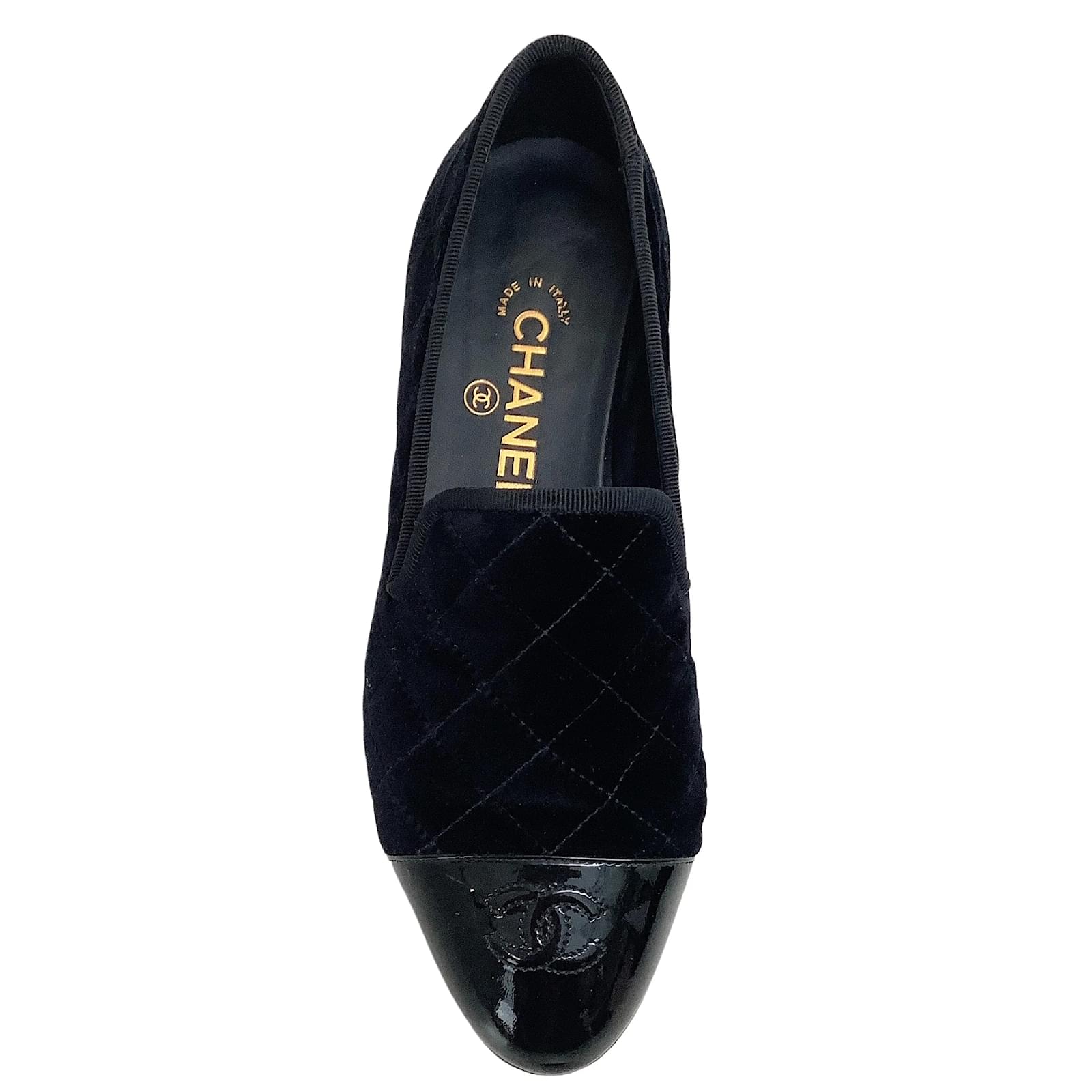 Chanel Black Quilted Loafers with Patent Leather Cap Toe Velvet ref.940025