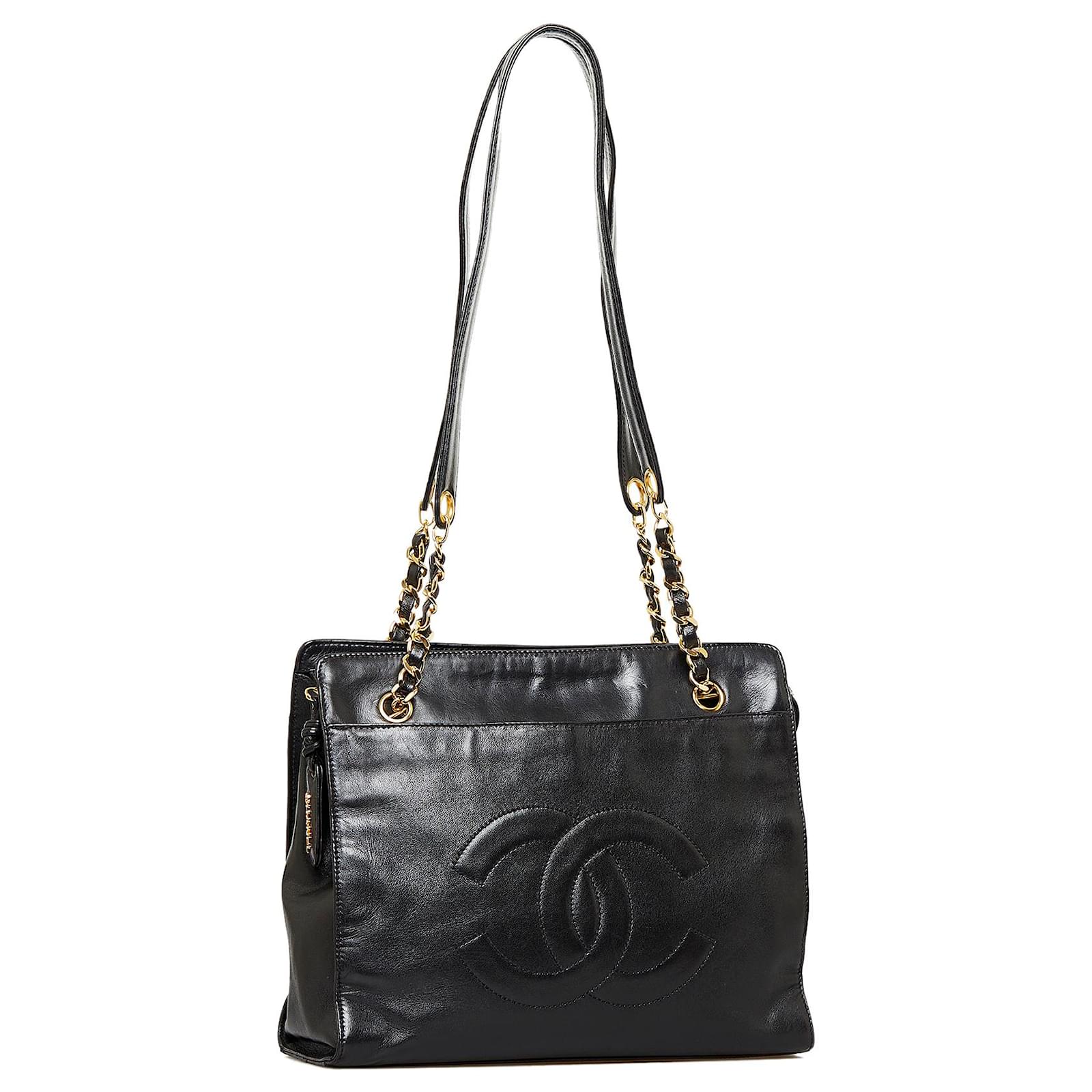 Chanel Black CC Tote Leather ref.940819 - Joli Closet