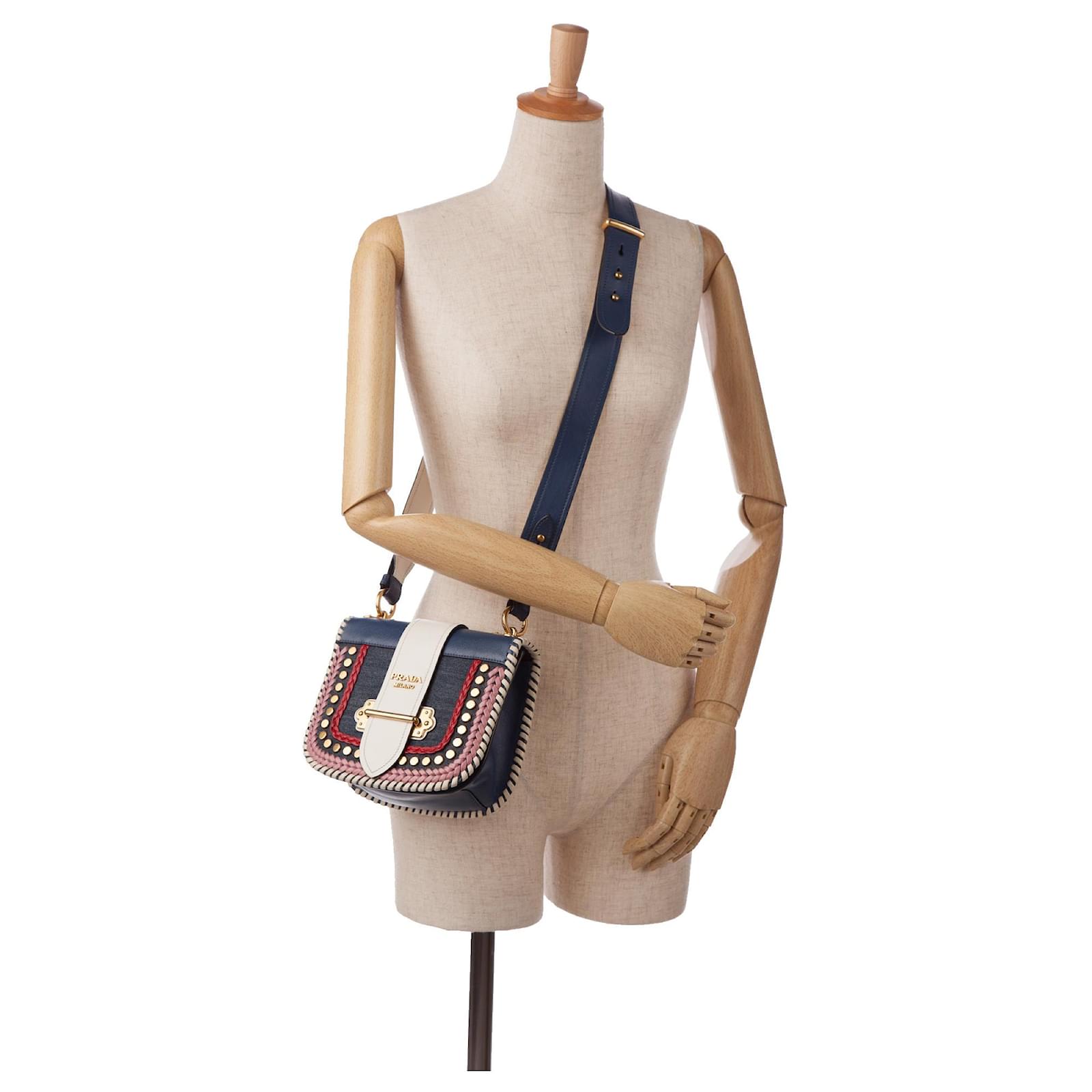 Prada Cahier Bag — Sarah Christine | Summer outfits, Prada cahier bag,  Black denim skirt