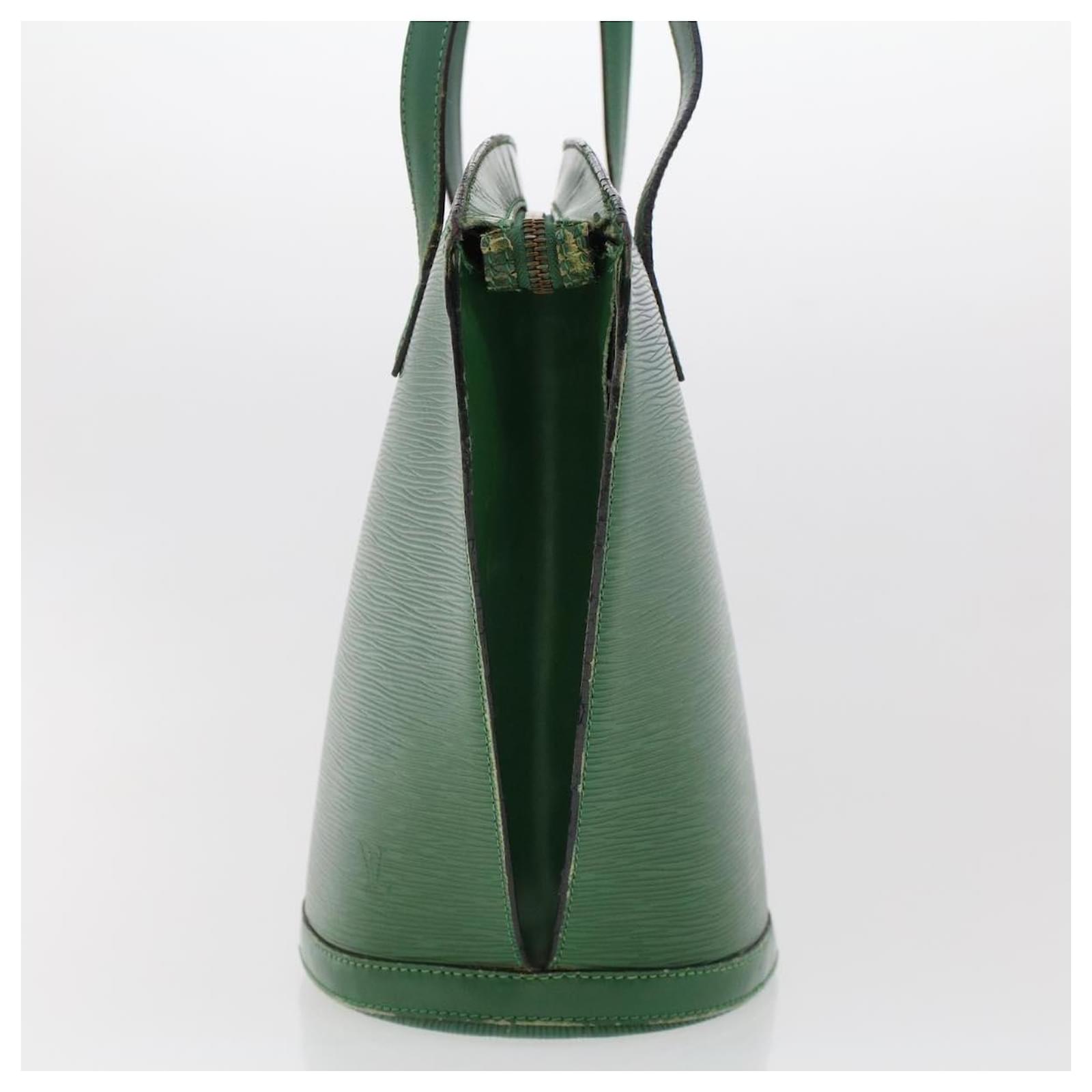 Louis Vuitton Epi Saint Jacques Long Strap M52264 Green Leather