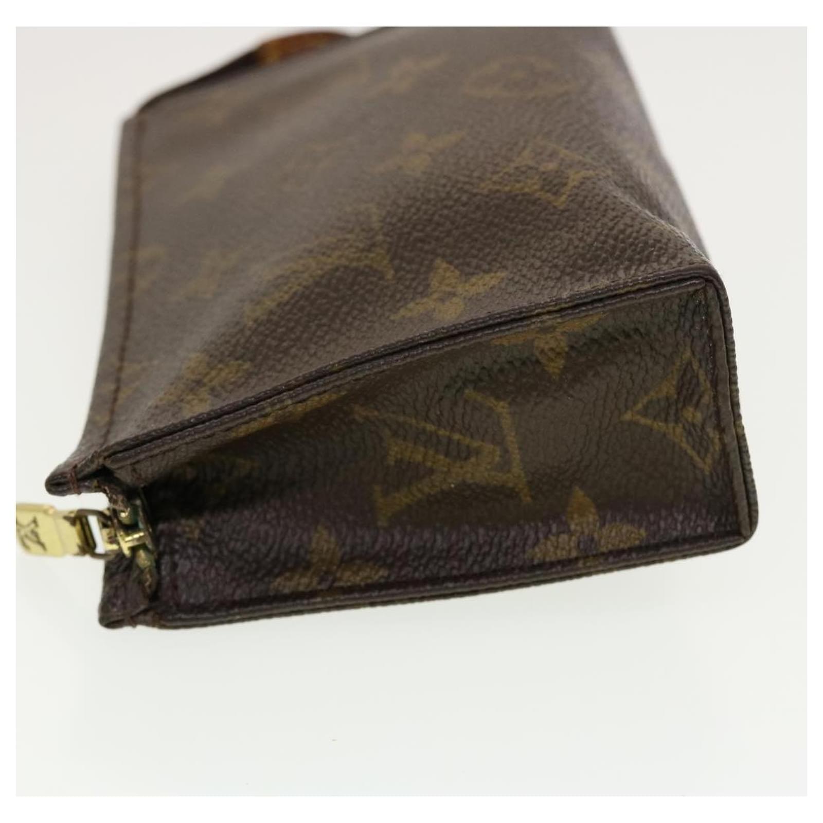 Louis Vuitton Monogram Poche Toilette 15 M47546 Women's Pouch Monogram