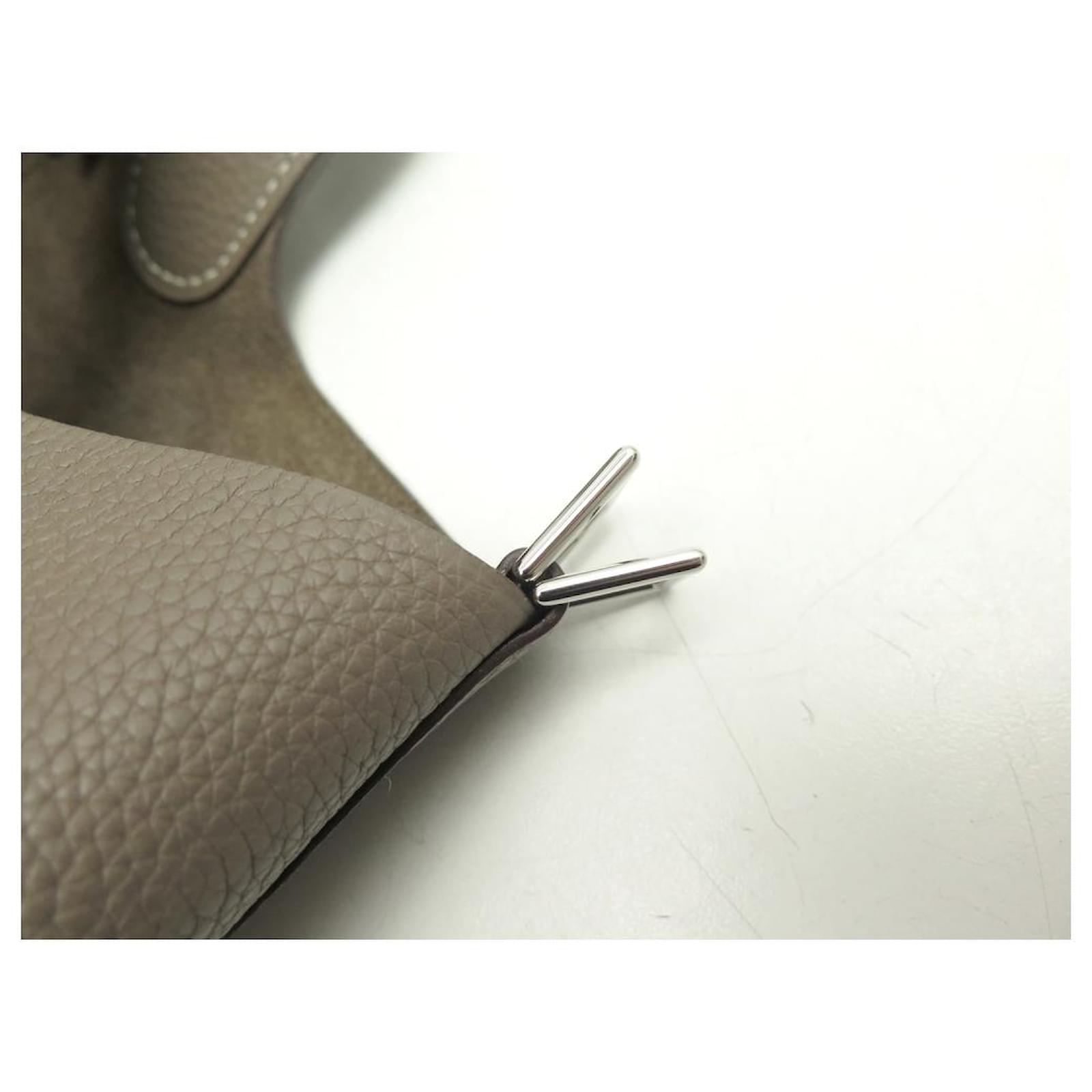 Hermès Hermes Picotin Handbag 22 GRAINED LEATHER CLEMENCE ETOUPE LEATHER  HAND BAG PURSE Taupe ref.685122 - Joli Closet