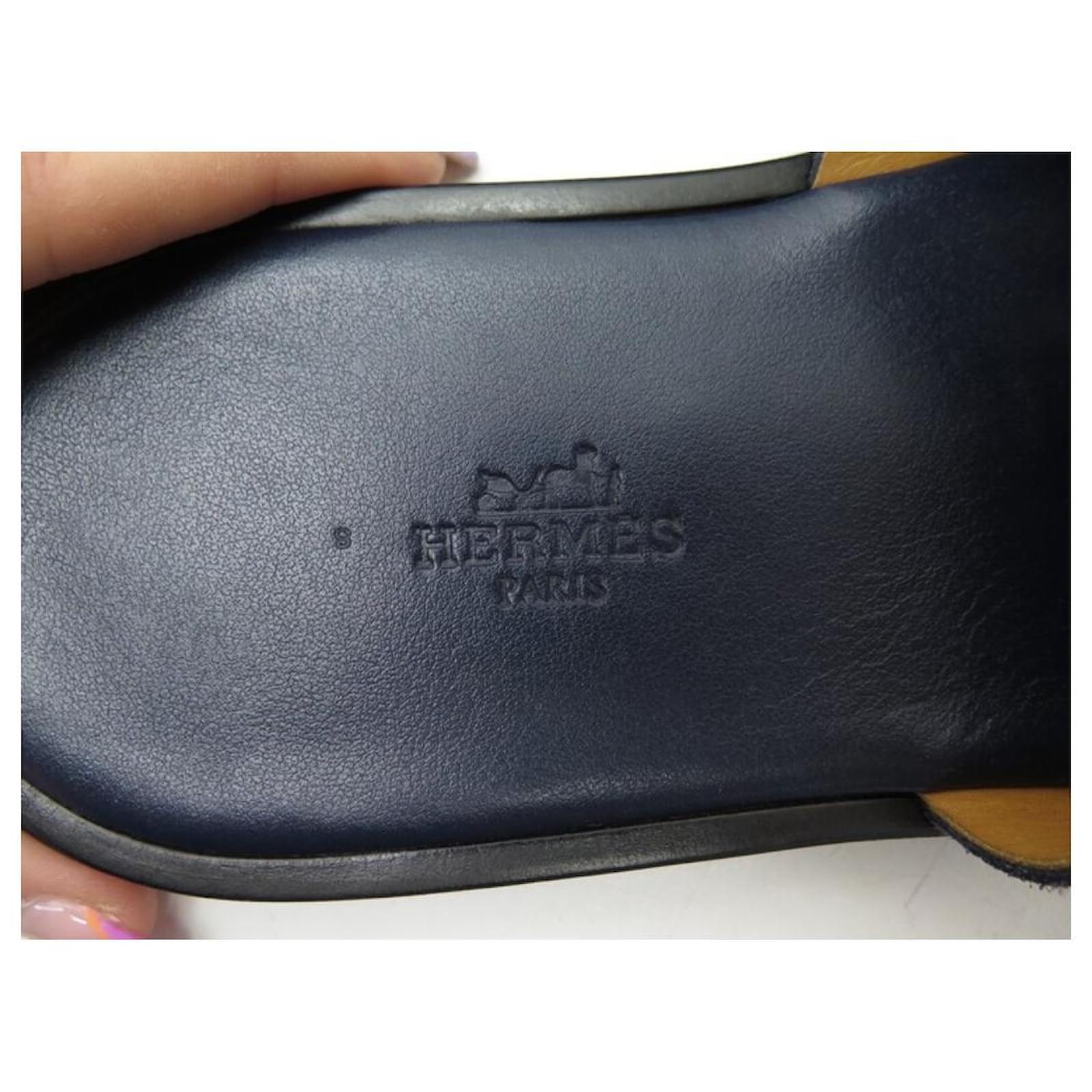Hermes Izmir Sandals In Navy Blue Clemence Leather