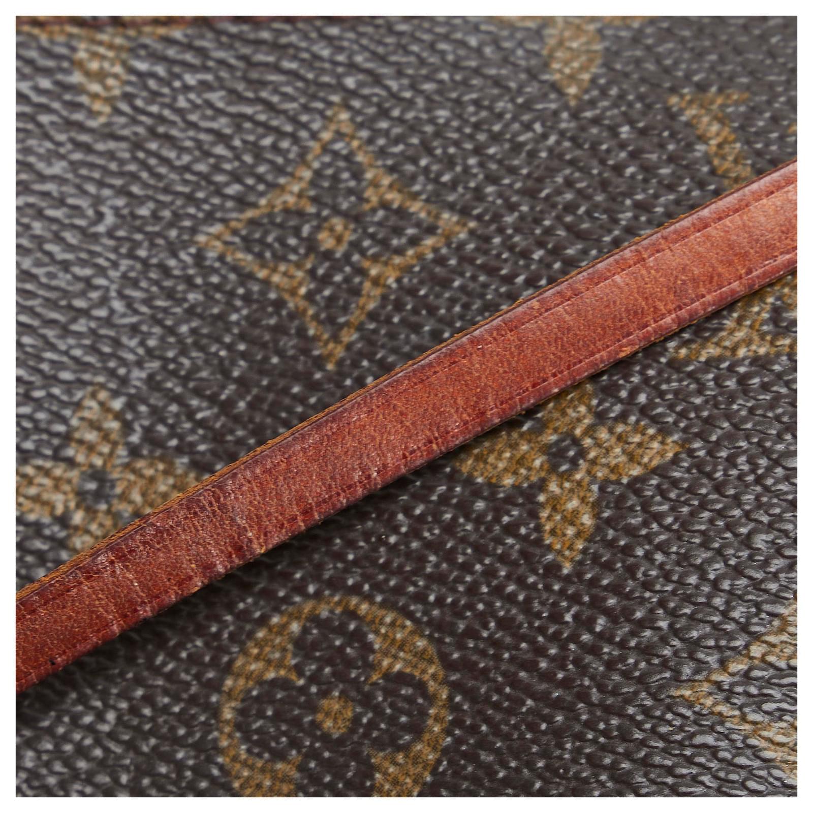 Louis Vuitton Brown Monogram Pochette Accessoires Cloth ref.945626