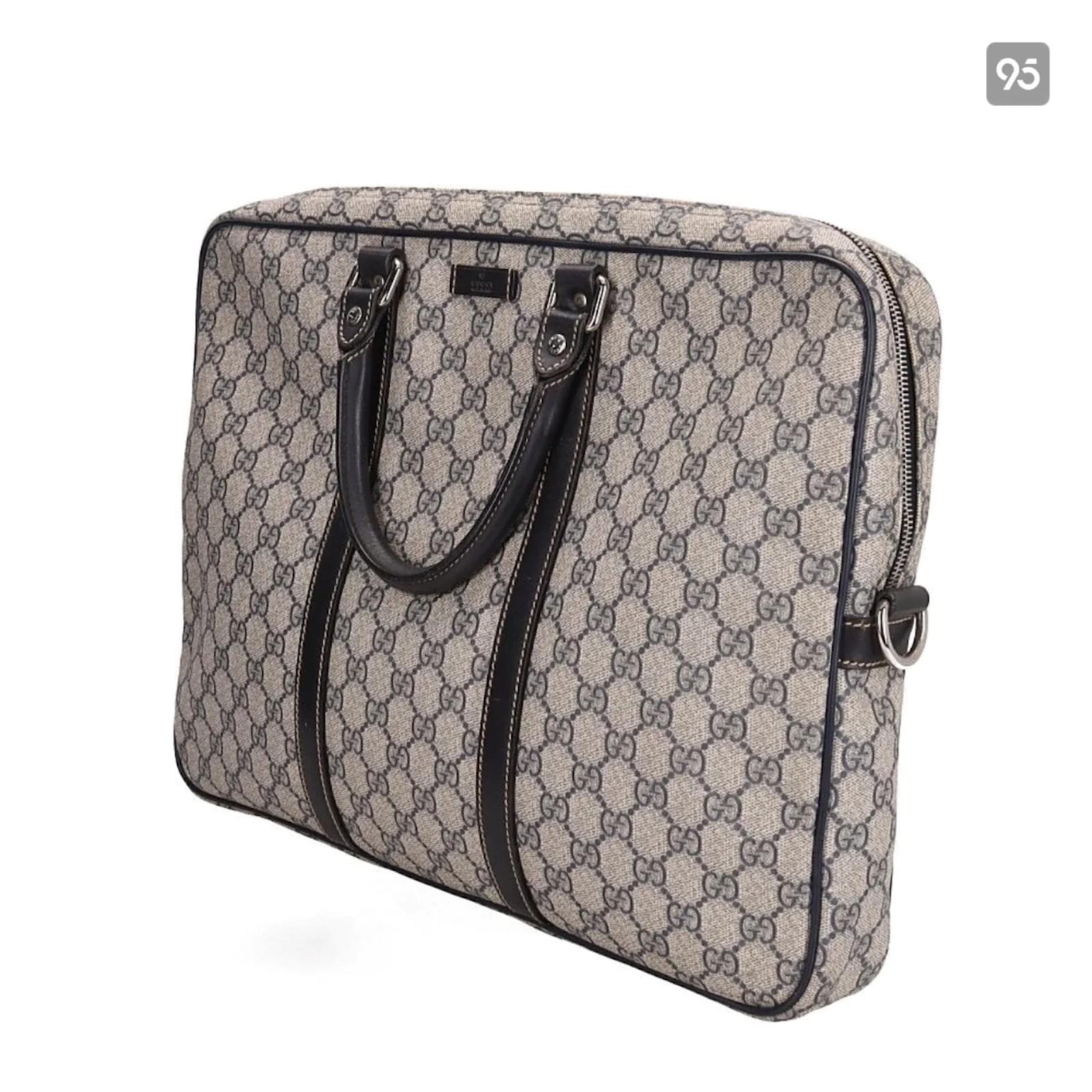 GG Supreme Canvas Briefcase in Black - Gucci