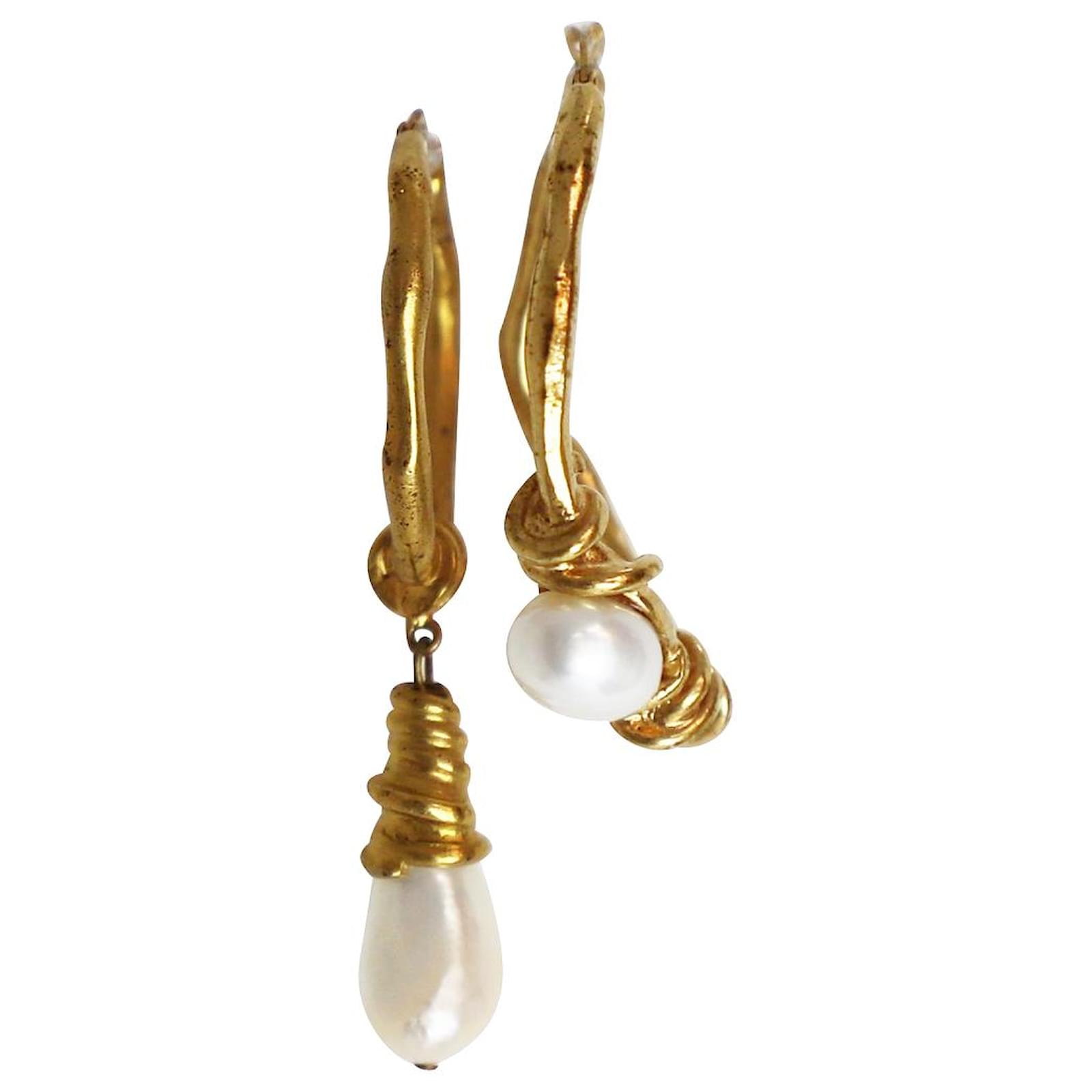 Acne Studios Pearl Earrings In Gold Metal Golden ref.946760