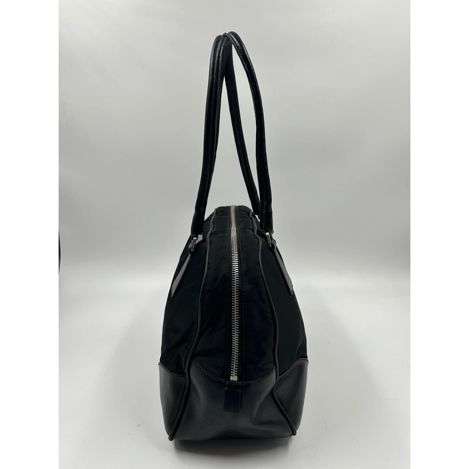 PRADA ショルダー Nylon Leather Shoulder Bag PRADA Shoulder Bag Nylon Khaki Silver Auth 97094 | eBay