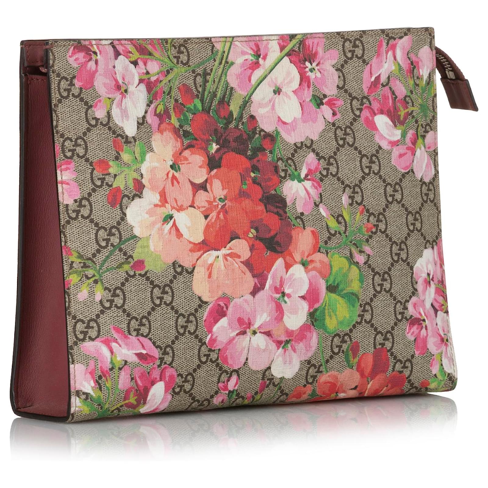 GUCCI GG Blooms Pouch Pink Monogram Coated Canvas Clutch w/Box