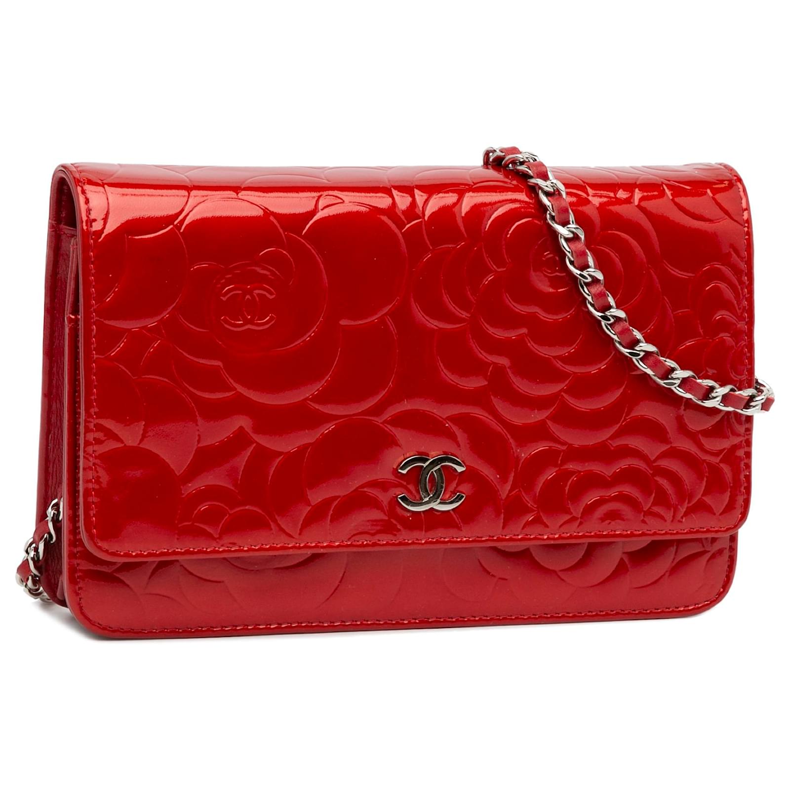 Chanel Red Camellia CC Wallet On Chain Leather Patent leather ref.951421 -  Joli Closet