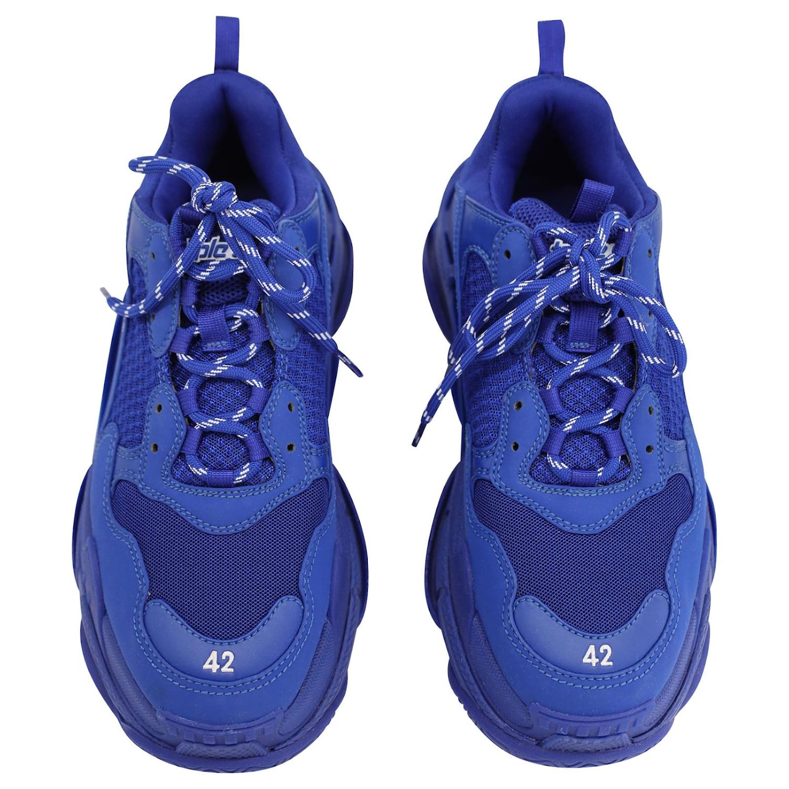 Blue Balenciaga Sneakers Triple S Bleu Balenciaga Triple S Low-top